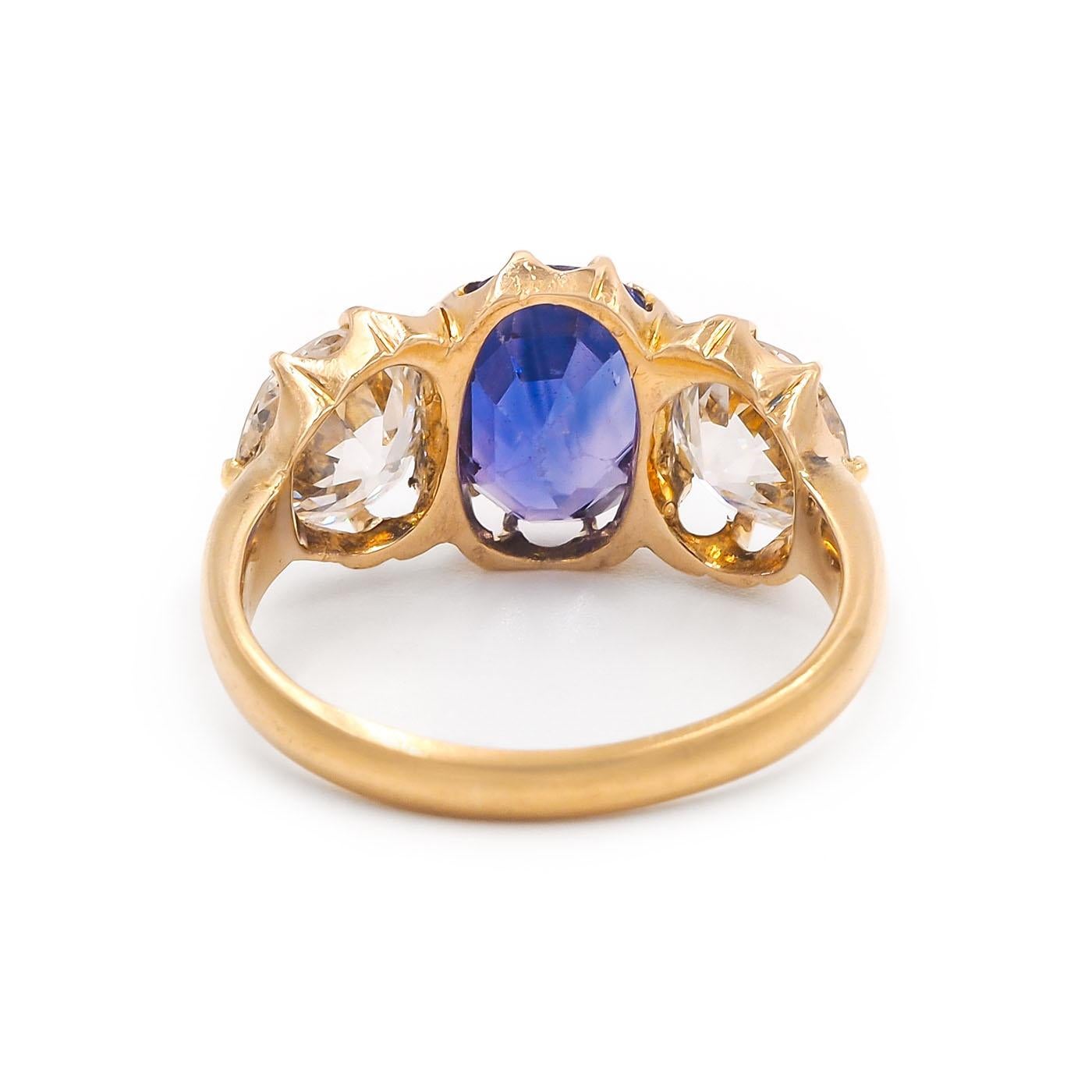 Women's Antique 2.75 Carat Ceylon Sapphire & Old European Cut Diamond GIA 3-Stone Ring For Sale