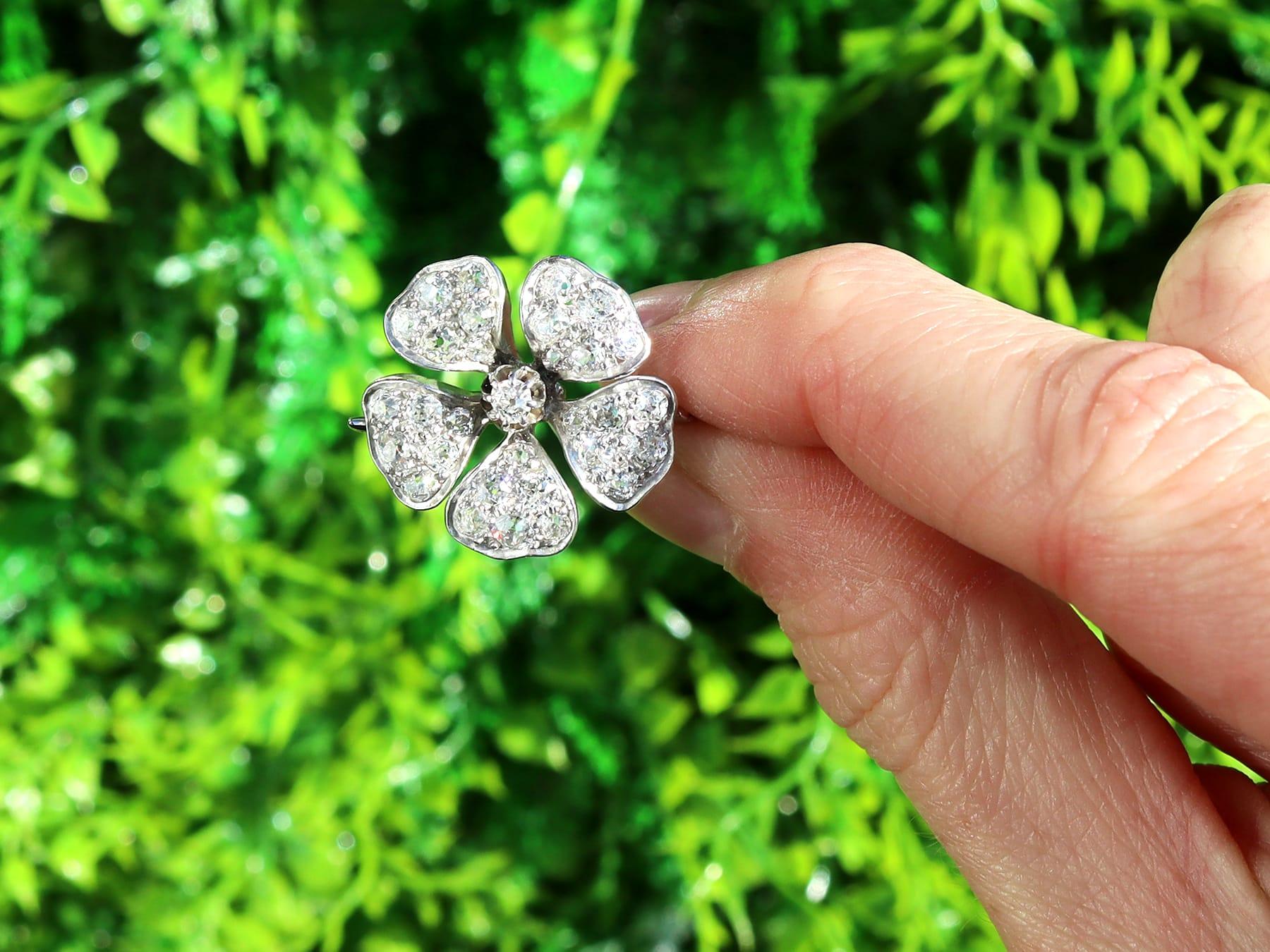 A stunning, fine and impressive antique Victorian 2.75 carat diamond and 9 karat white gold floral brooch; part of our diverse antique jewelry and estate jewelry collections.

This fine and impressive Victorian brooch has been crafted in 9k white