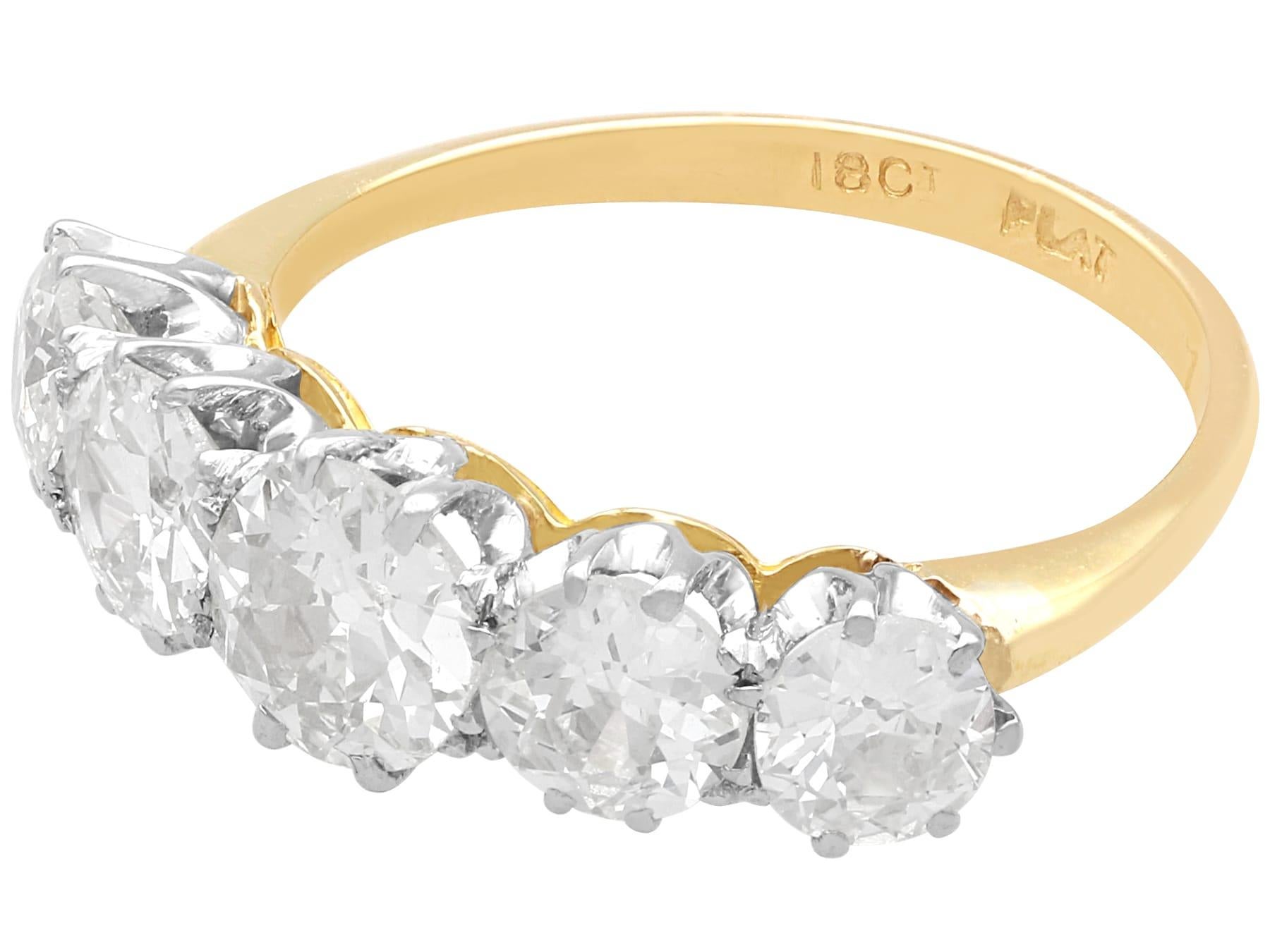 Antiker 2,83 Karat Diamant und 18k Gelbgold Fünf Stein Ring CIRCA 1930 für Damen oder Herren im Angebot