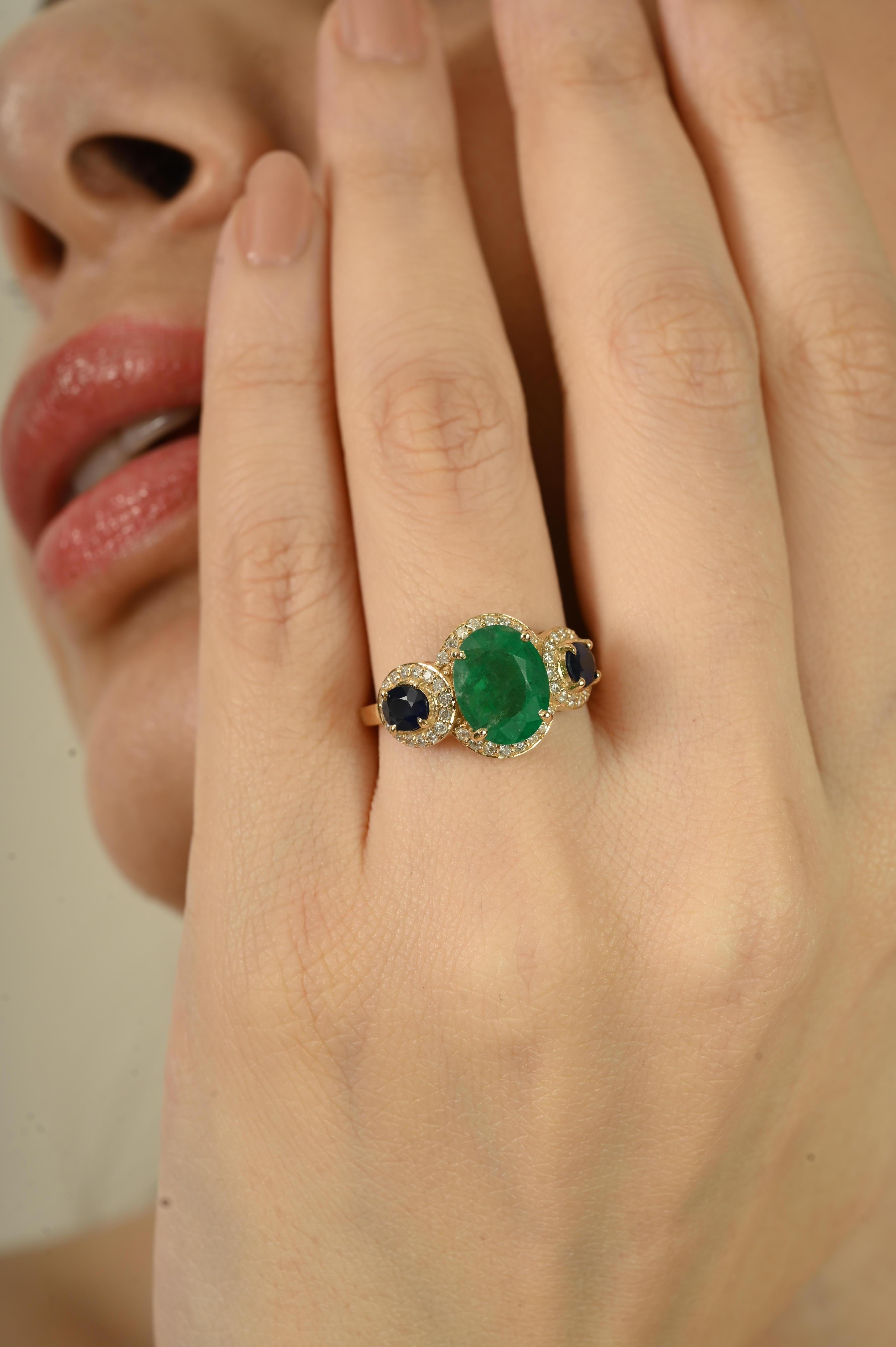 Im Angebot: Antike 2.88Ct Smaragd, Saphir & Diamant Cluster Ring in 14K Gold Urlaub Geschenk () 4