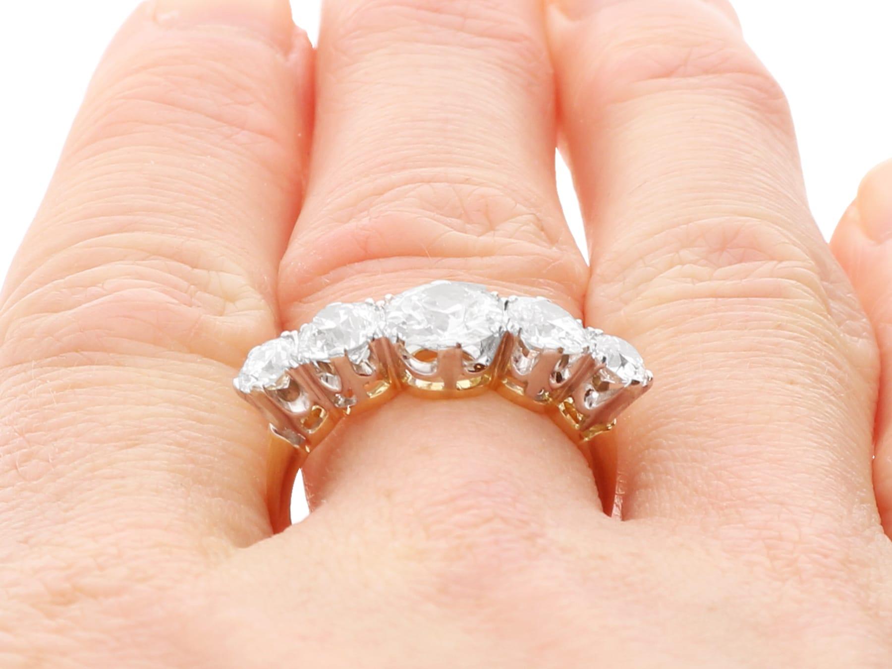 Anillo antiguo de diamantes de 2,92 quilates y cinco piedras de oro amarillo de 18k Circa 1935 en venta 5
