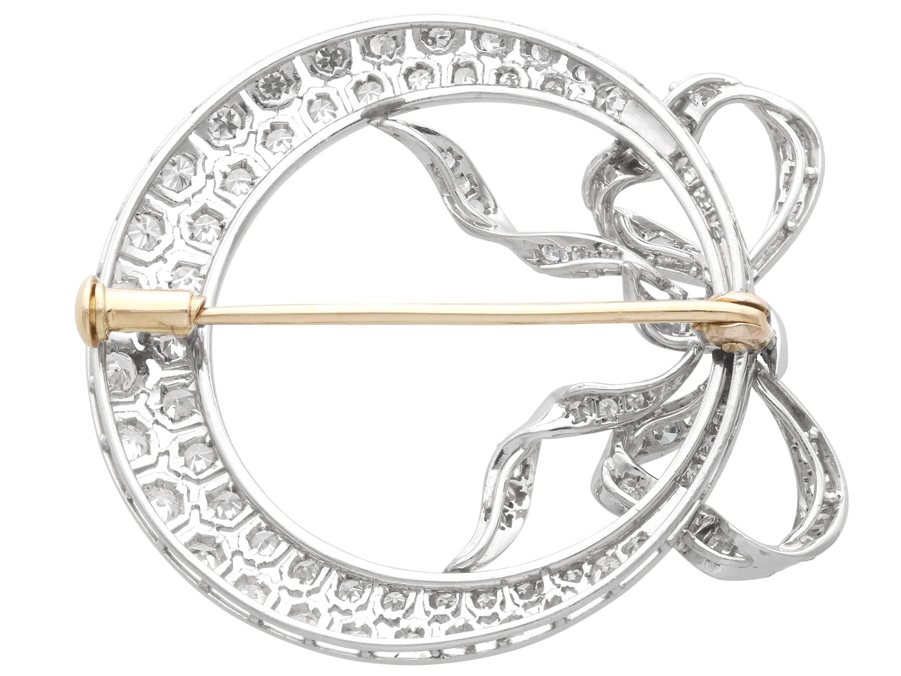 Antique 2.95Ct Diamond and Platinum Crescent Bow Brooch Circa 1930 For Sale 2