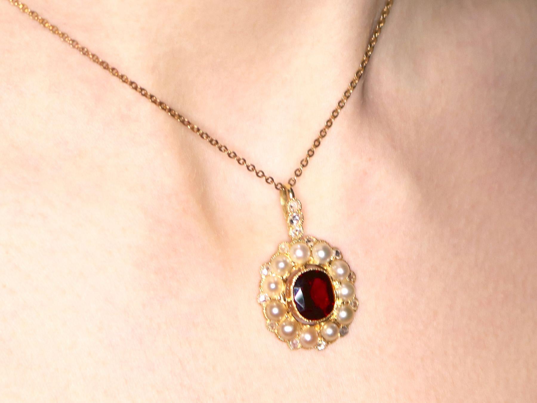 Antique 2.96Ct Garnet, Pearl and 0.72Ct Diamond, 12k Yellow Gold Pendant For Sale 6