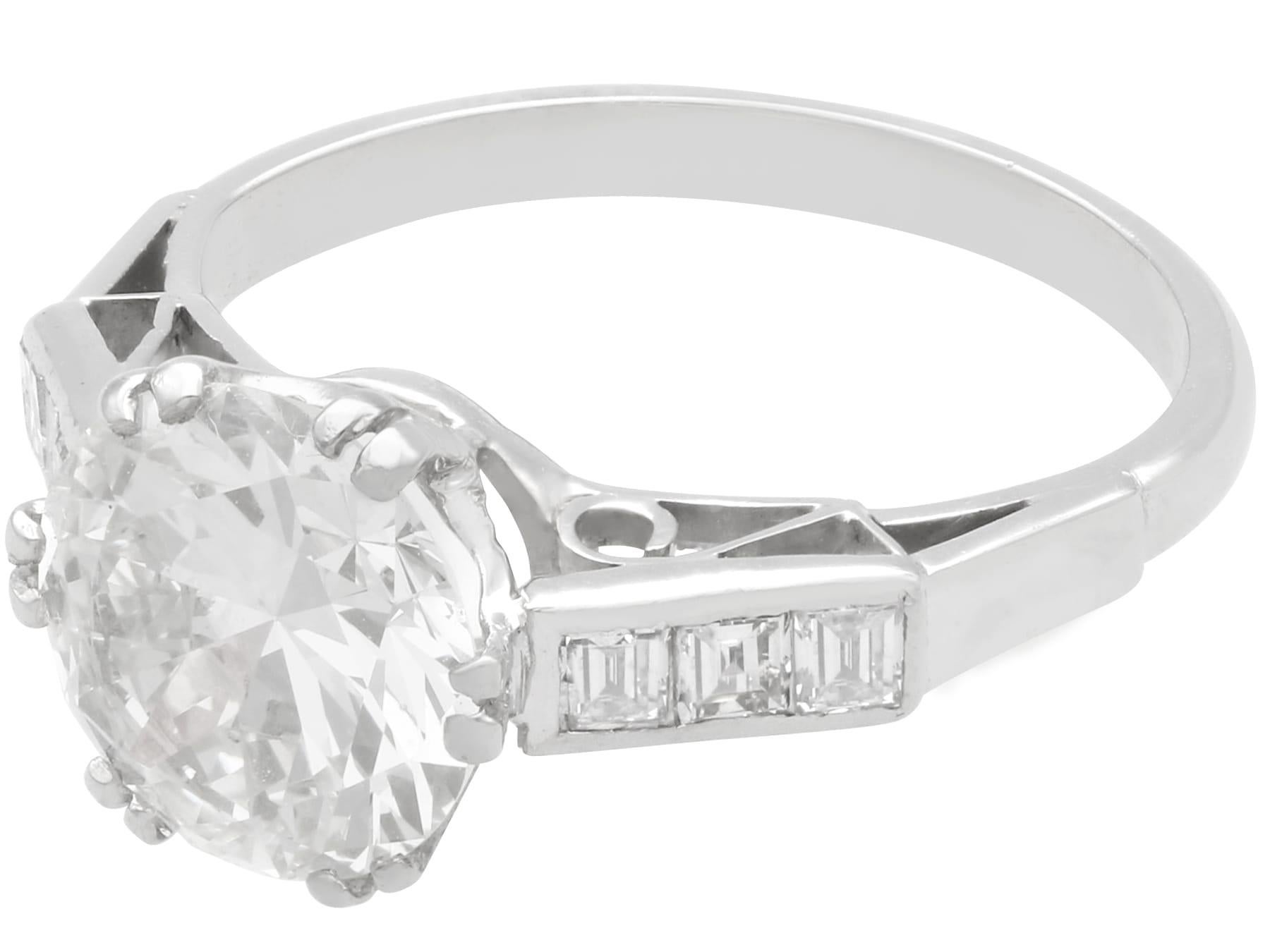 Bague solitaire ancienne en platine et diamant de 2,99 carats, c. 1935 Excellent état - En vente à Jesmond, Newcastle Upon Tyne