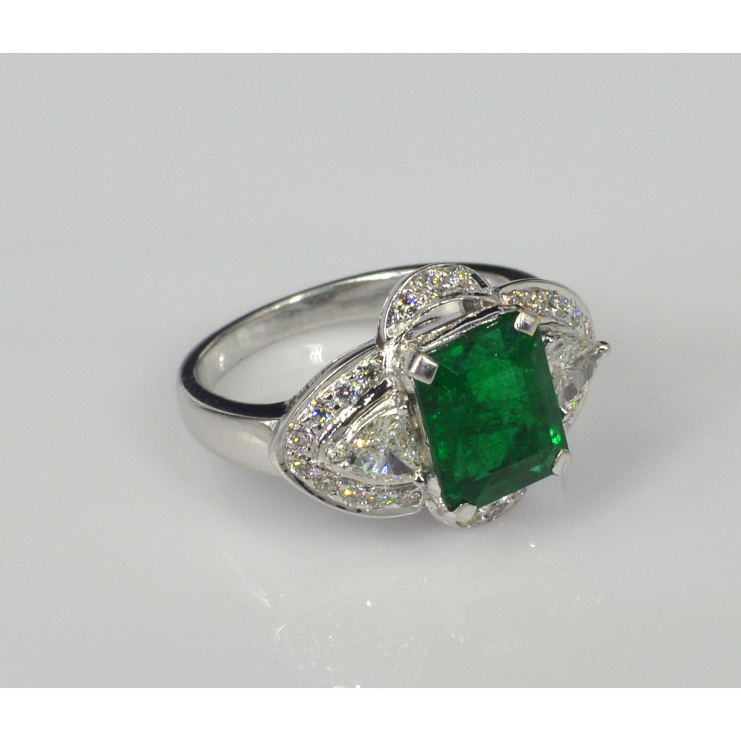 For Sale:  Antique 3 Carat Emerald Engagement Ring, Emerald Statement Ring 3