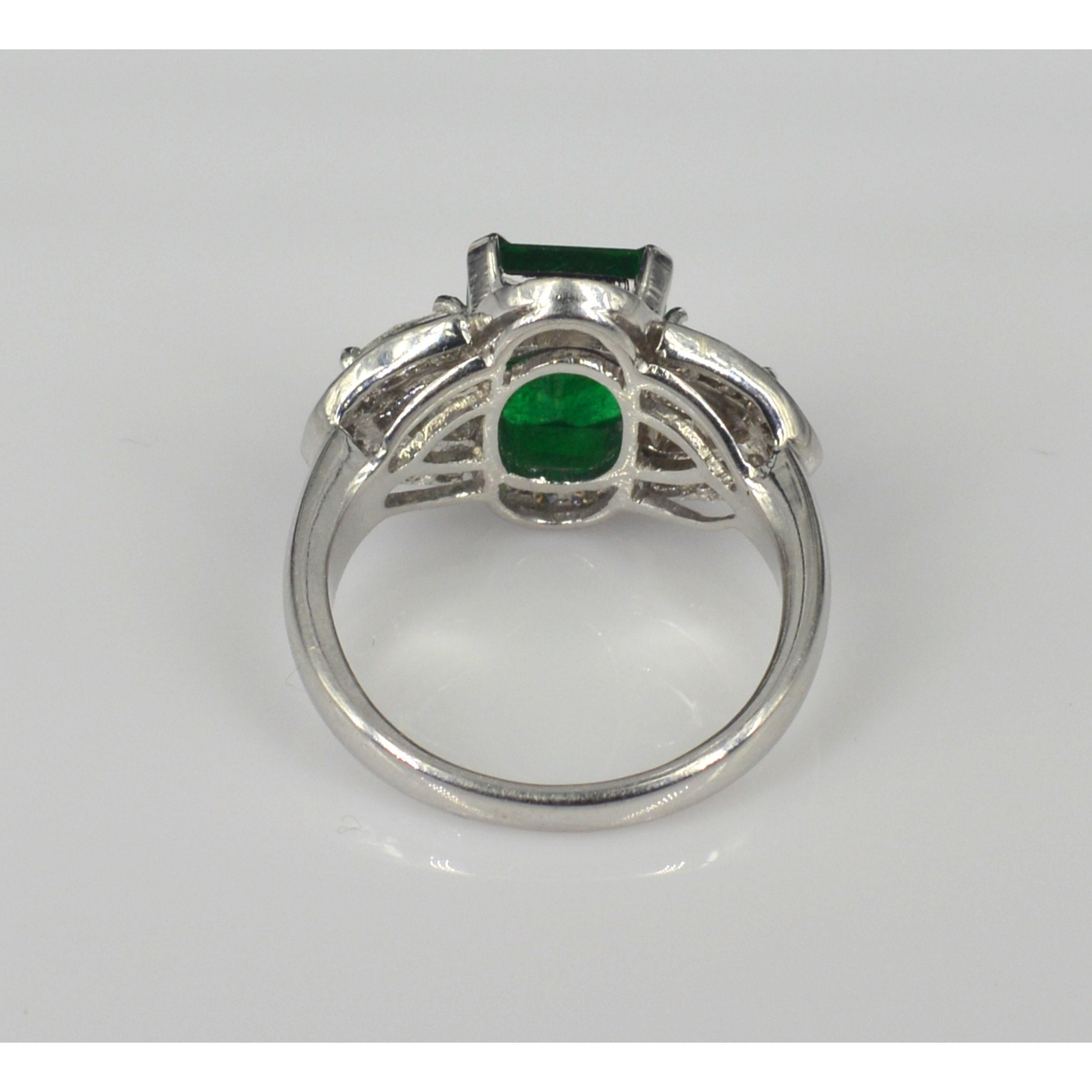 For Sale:  Antique 3 Carat Emerald Engagement Ring, Emerald Statement Ring 5