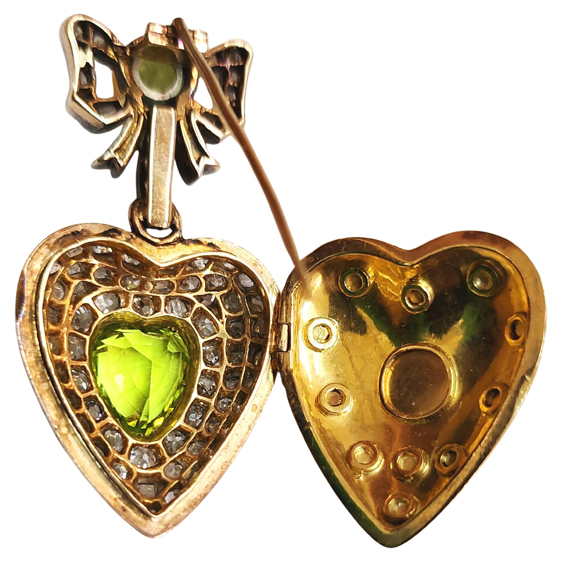 Antikes 3 Karat Diamant-Peridot-Herz-Medaillon-Gold-Anhänger mit altem Minenschliff 1