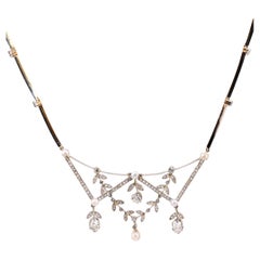 Collier antique à charnière en or jaune 18 carats avec perles de diamants d'un poids total de 3 carats