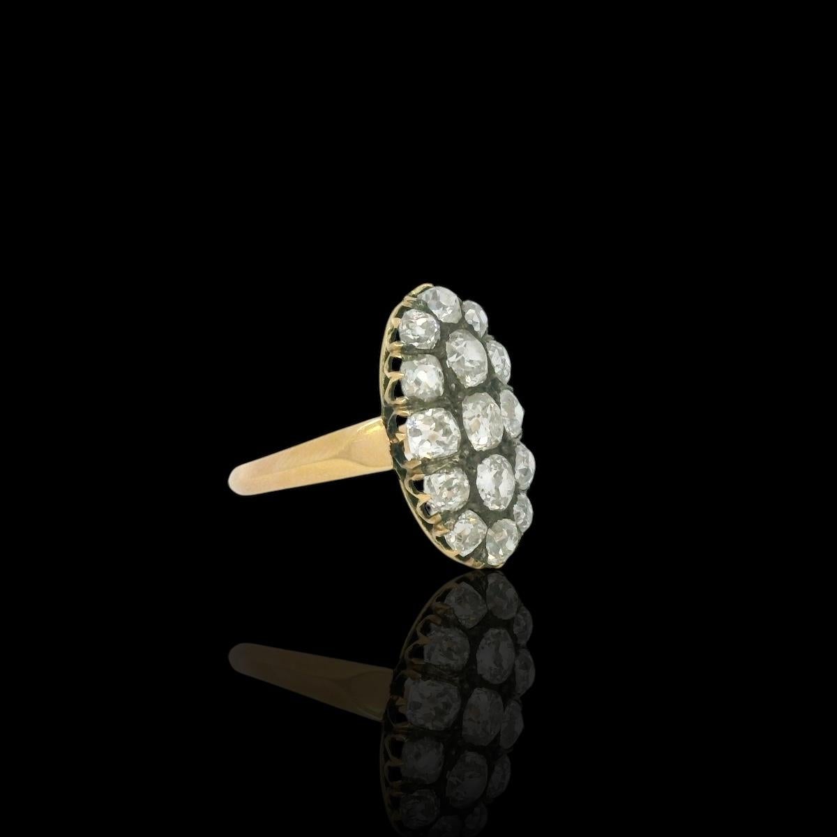 Bague ancienne en diamant de 3 carats Bon état - En vente à Uccle, BE