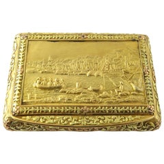 Antique Tri Color Solid Gold Snuff Box with Gold Plaque Geneve Bautte et Moynier