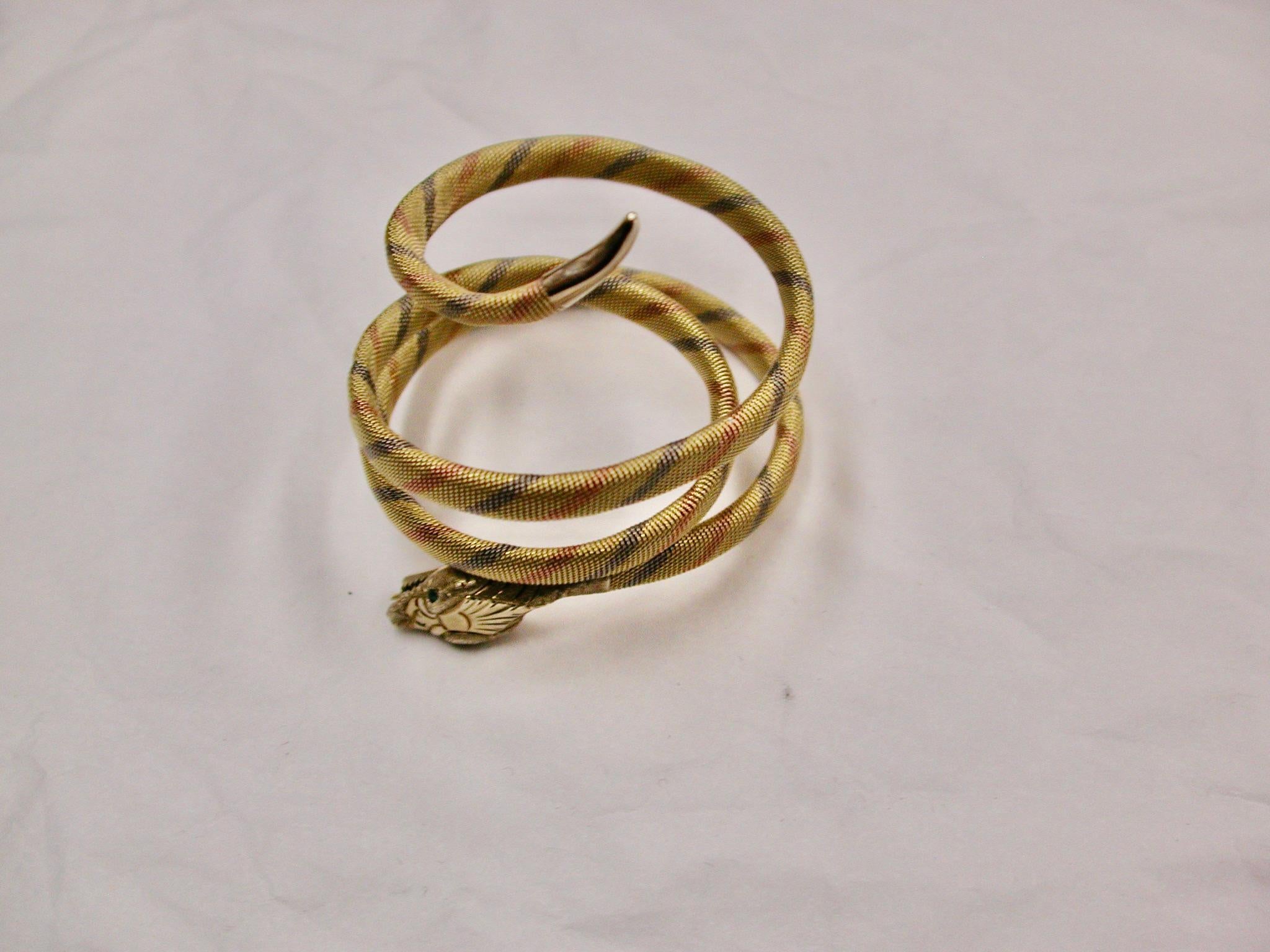 Antike 3 Farbe 9ct Gold Flexible Schlange Armreif datiert CIRCA 1920's im Angebot 1