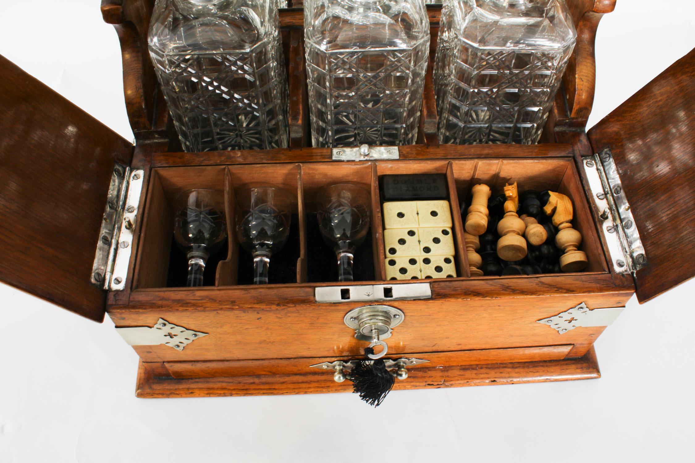 Antique 3 Crystal Decanter Oak Tantalus Dry Bar Games Compendium 19th Century For Sale 4