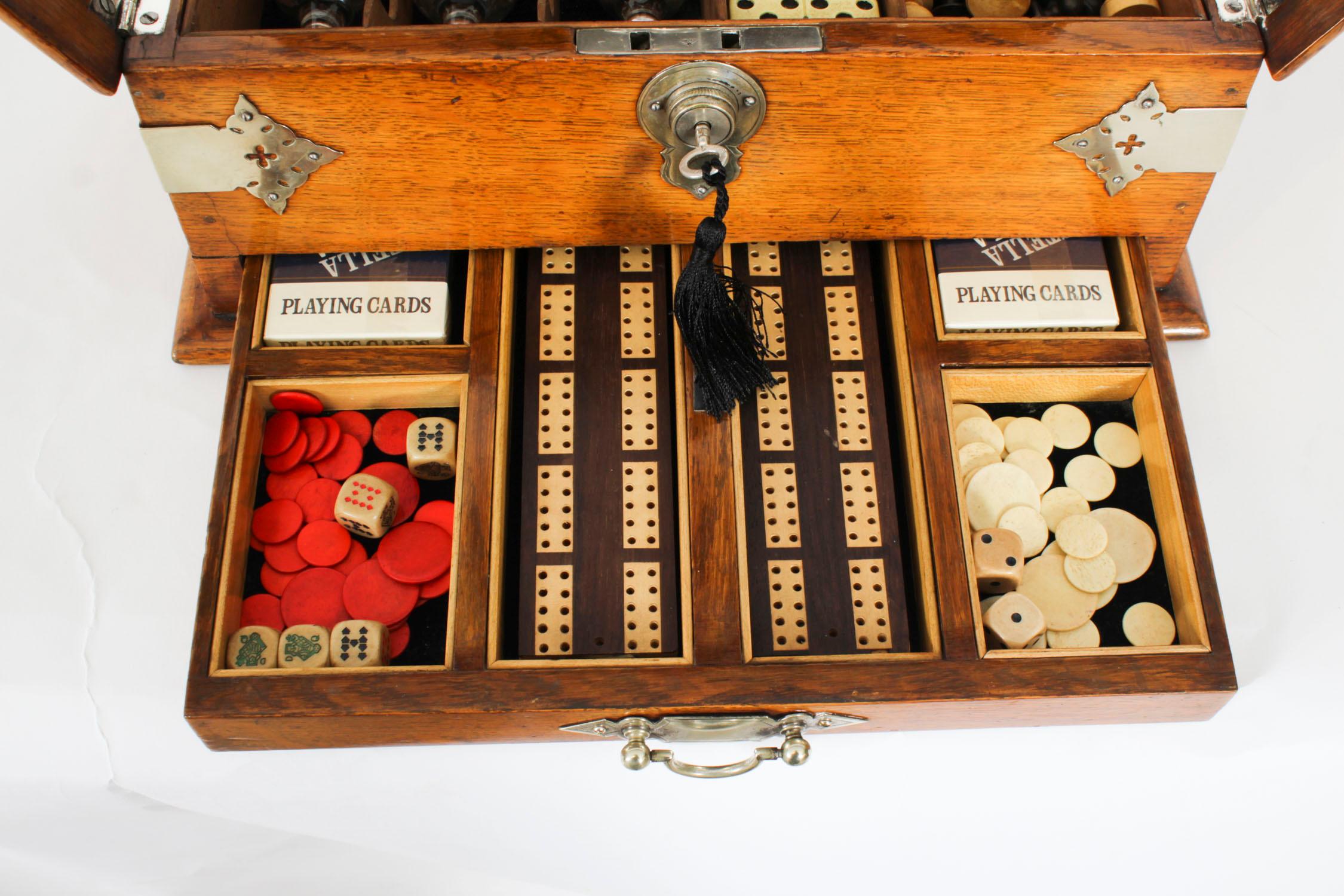 Antique 3 Crystal Decanter Oak Tantalus Dry Bar Games Compendium 19th Century For Sale 7