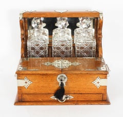 Antico 3 decanter di cristallo Oak Tantalus Dry Bar Games Compendium XIX secolo