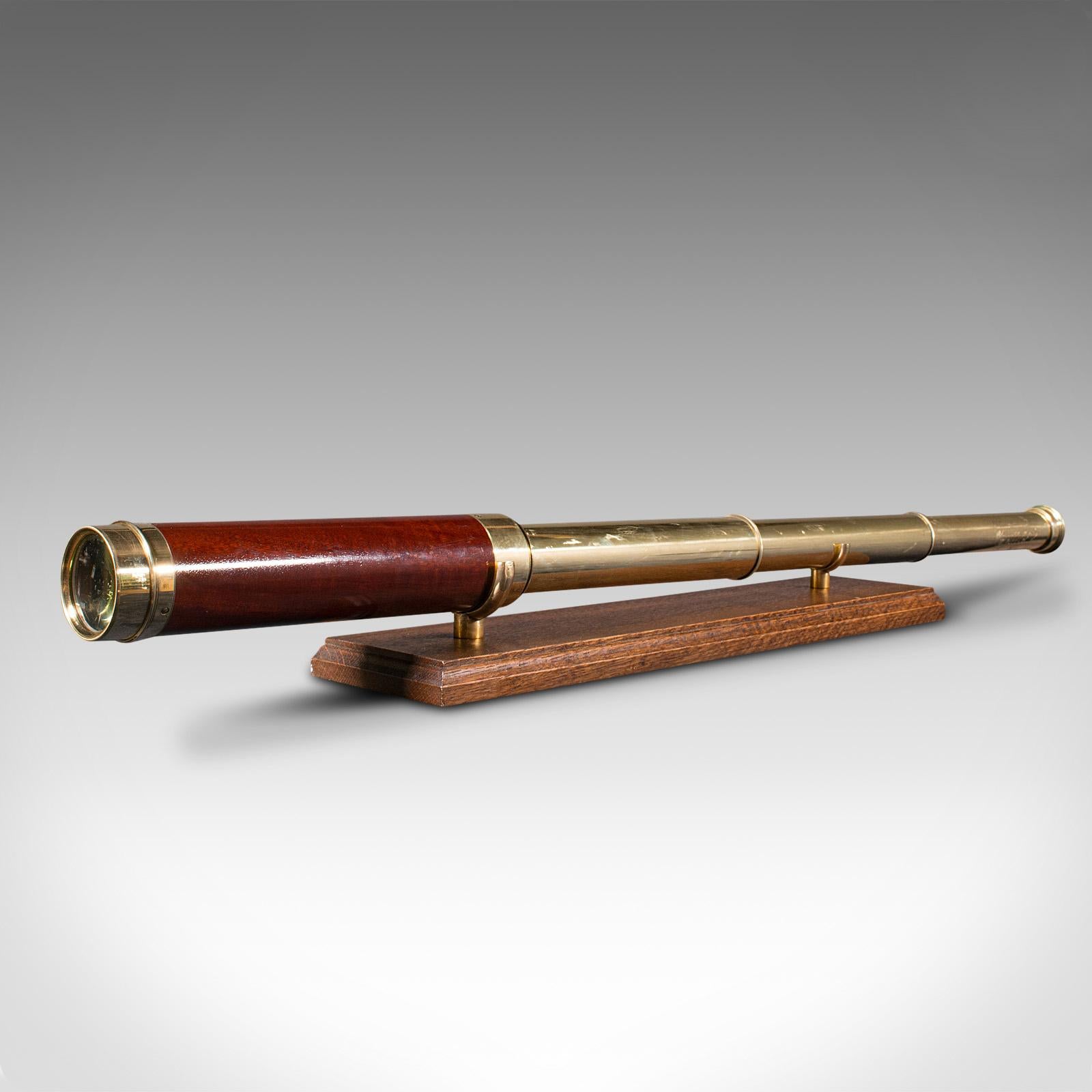 This is an antique 3-draw telescope. An English, terrestrial and astronomical refractor in leather case by JP Cutts, Sutton & Son, dating to the Victorian period, circa 1870.

Perfect for bird watching, landscape appreciation, wildlife, or