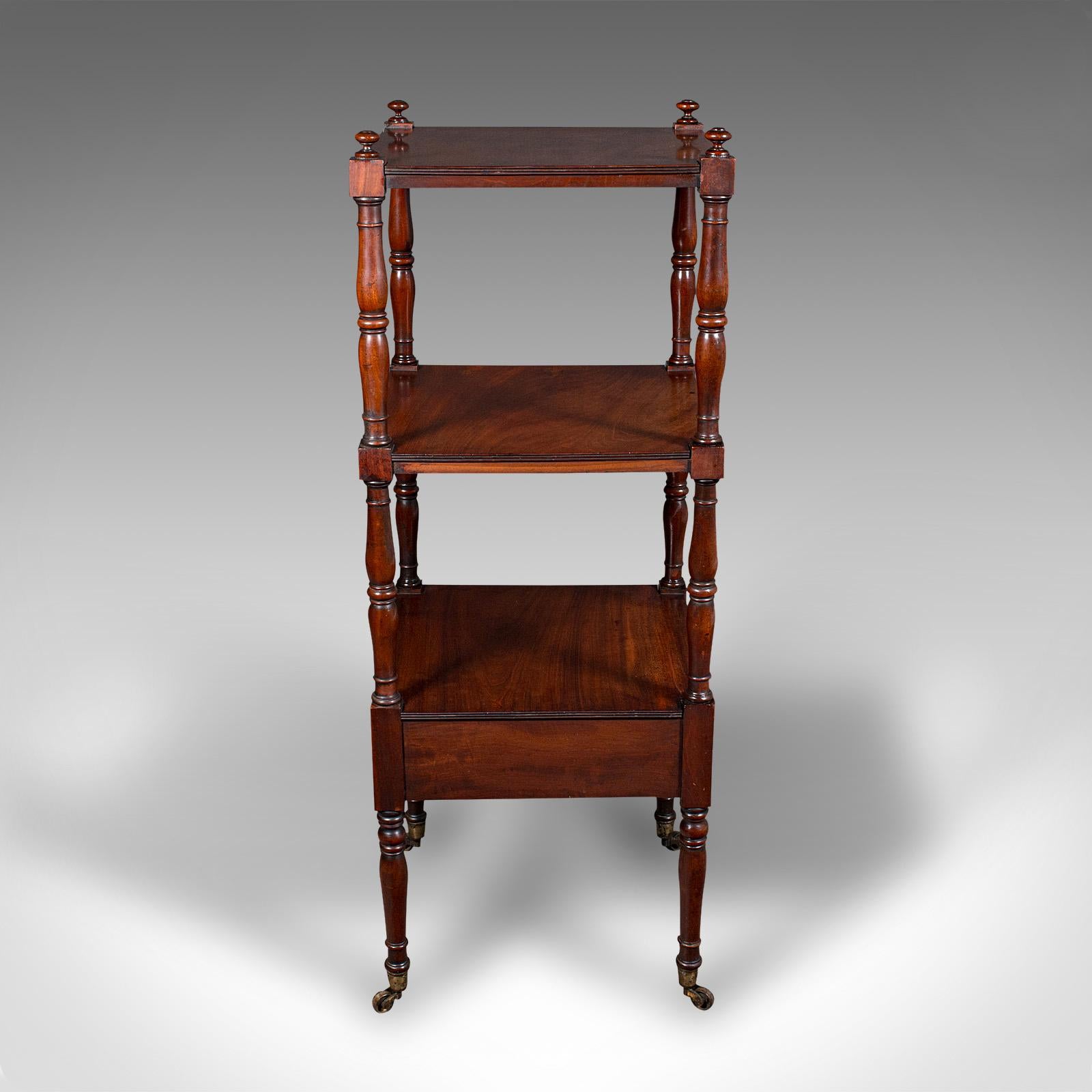 Antique 3 Tier Whatnot, English, Open Display Stand, Late Georgian, Circa 1800 In Good Condition For Sale In Hele, Devon, GB