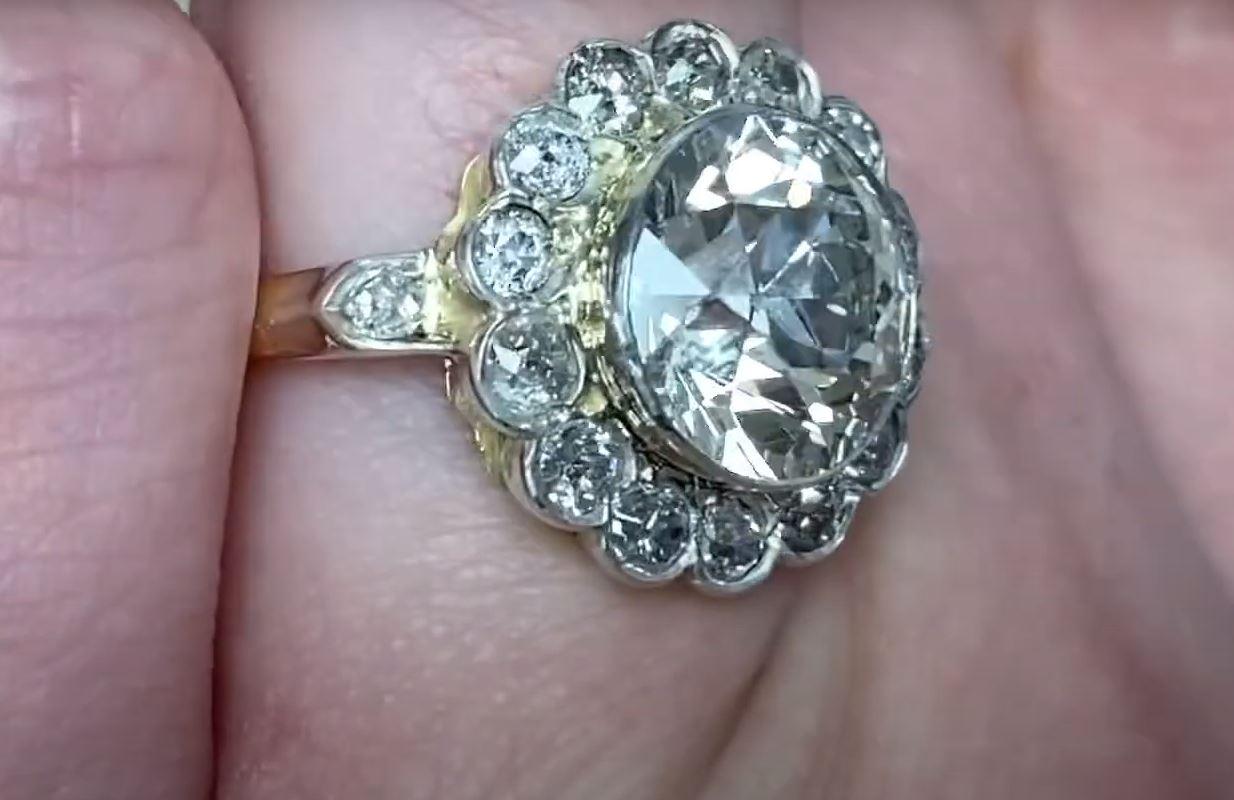 Women's Antique 3.00 Carat Diamond Cluster Ring, I Color  For Sale