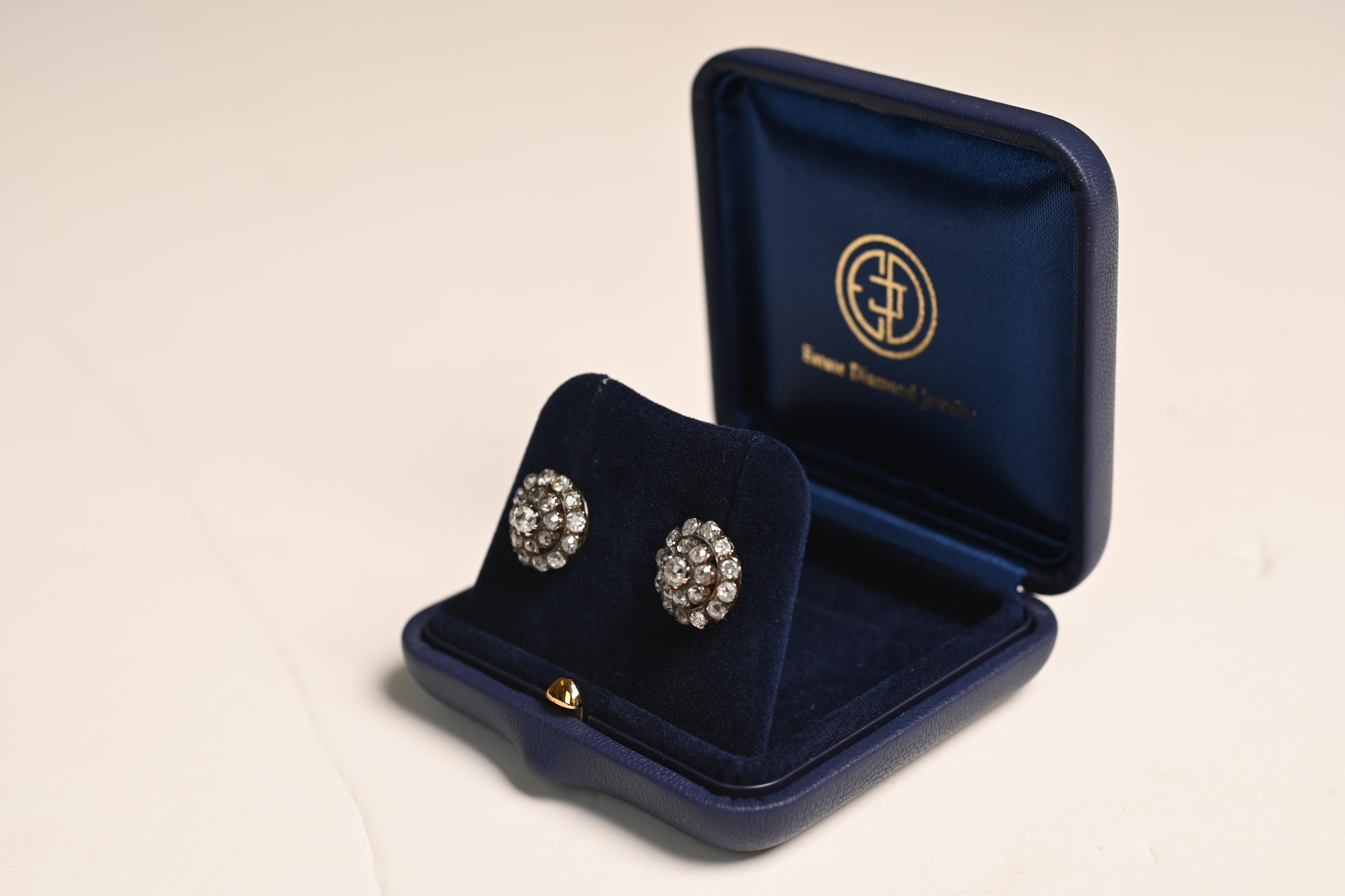 Antike Diamant-Ohrringe im alten Minenschliff ( ca. 3-karätiges Stück), 18 Karat Gelbgold (Art déco)