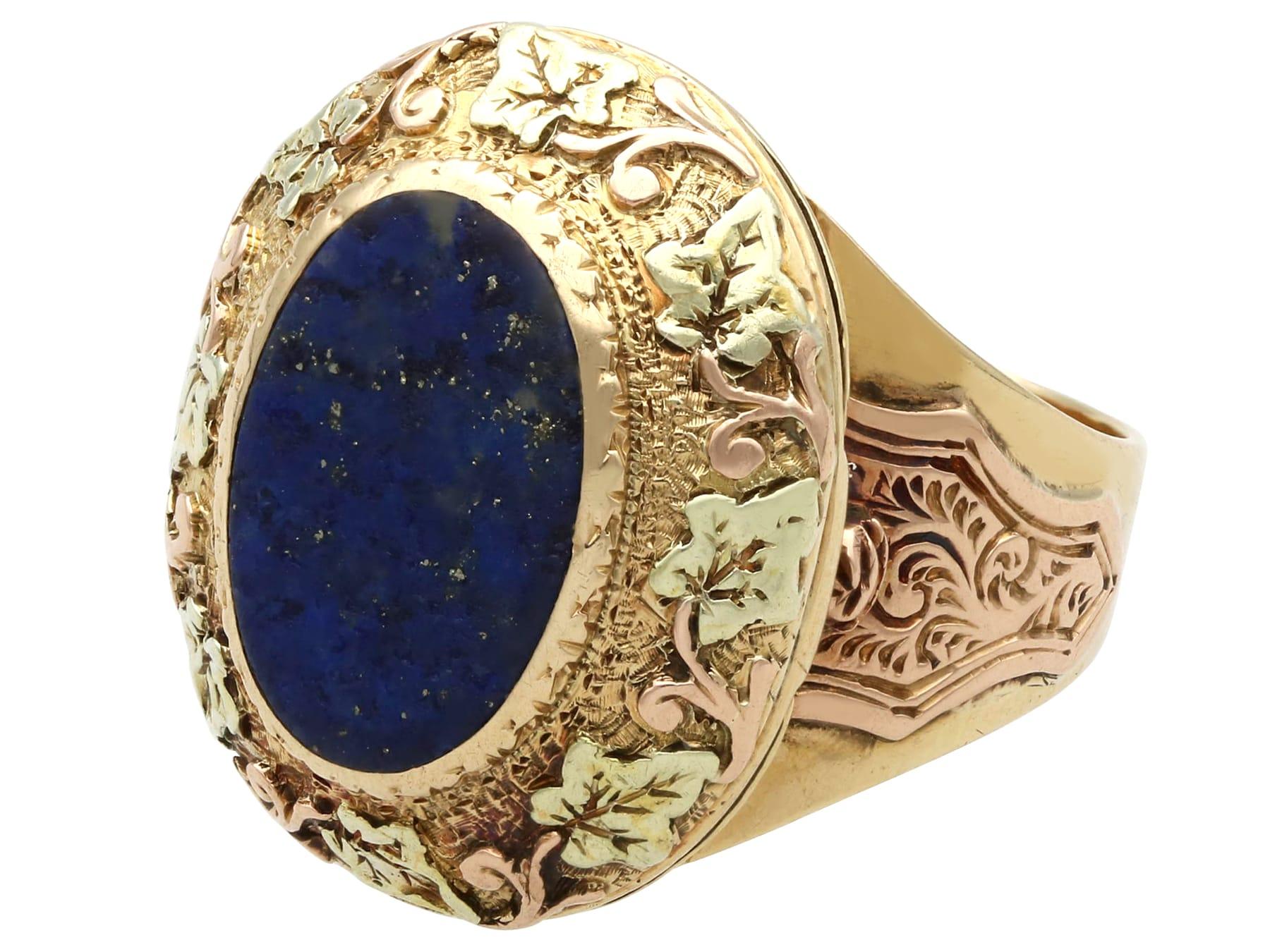 Antiker 3,02 Karat Lapislazuli und 15k Gelbgold Medaillon-Ring Circa 1880 im Angebot 1