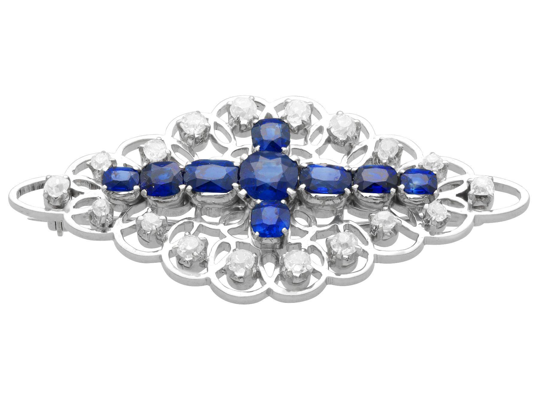 Antique 3.05 Carat Sapphire and 1.23ct Diamond White Gold Brooch, circa 1935 In Excellent Condition For Sale In Jesmond, Newcastle Upon Tyne