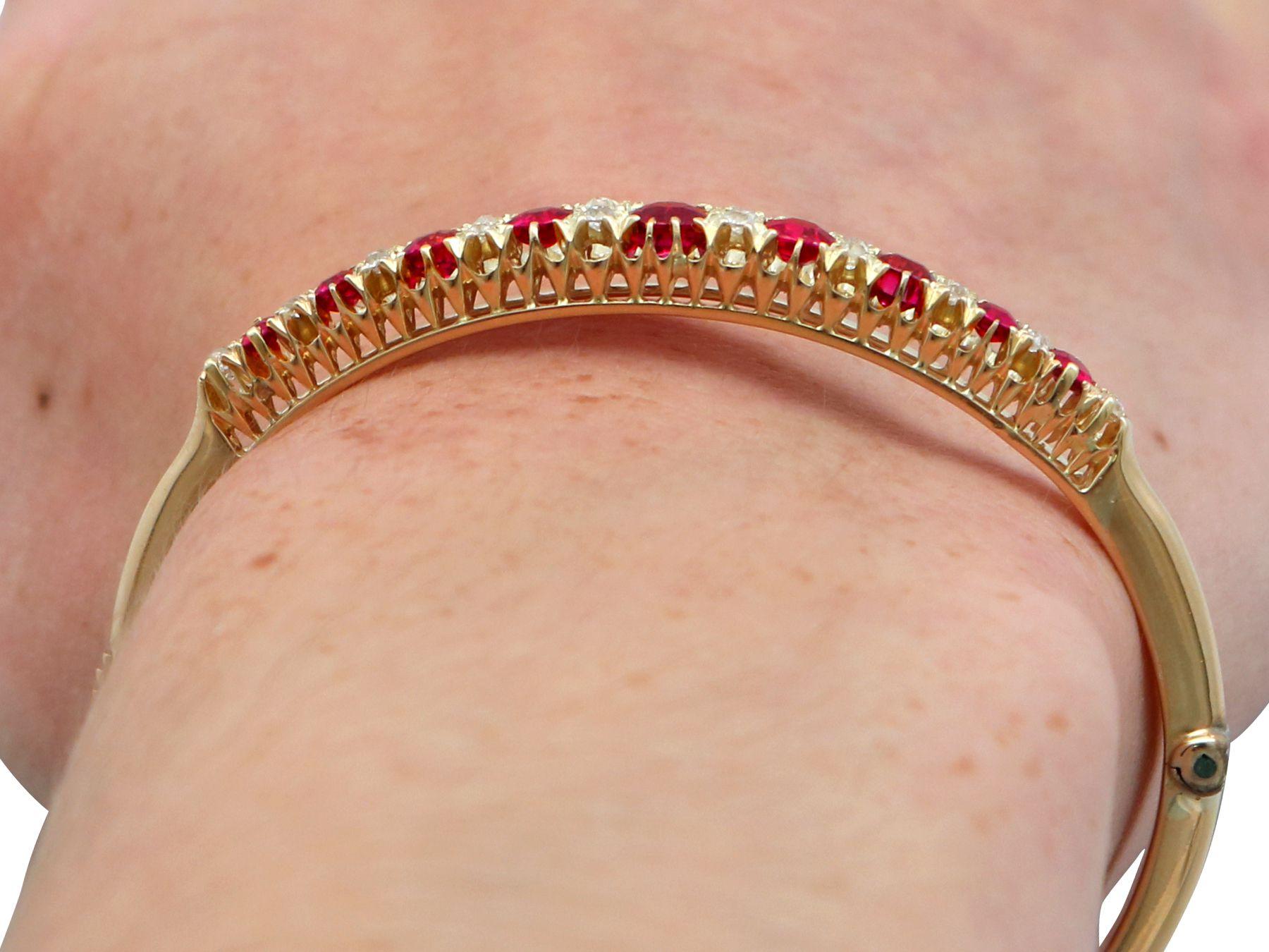 Antique 3.06 Ct Thai Ruby and 0.47 Ct Diamond 15 Ct Yellow Gold Bangle For Sale 5