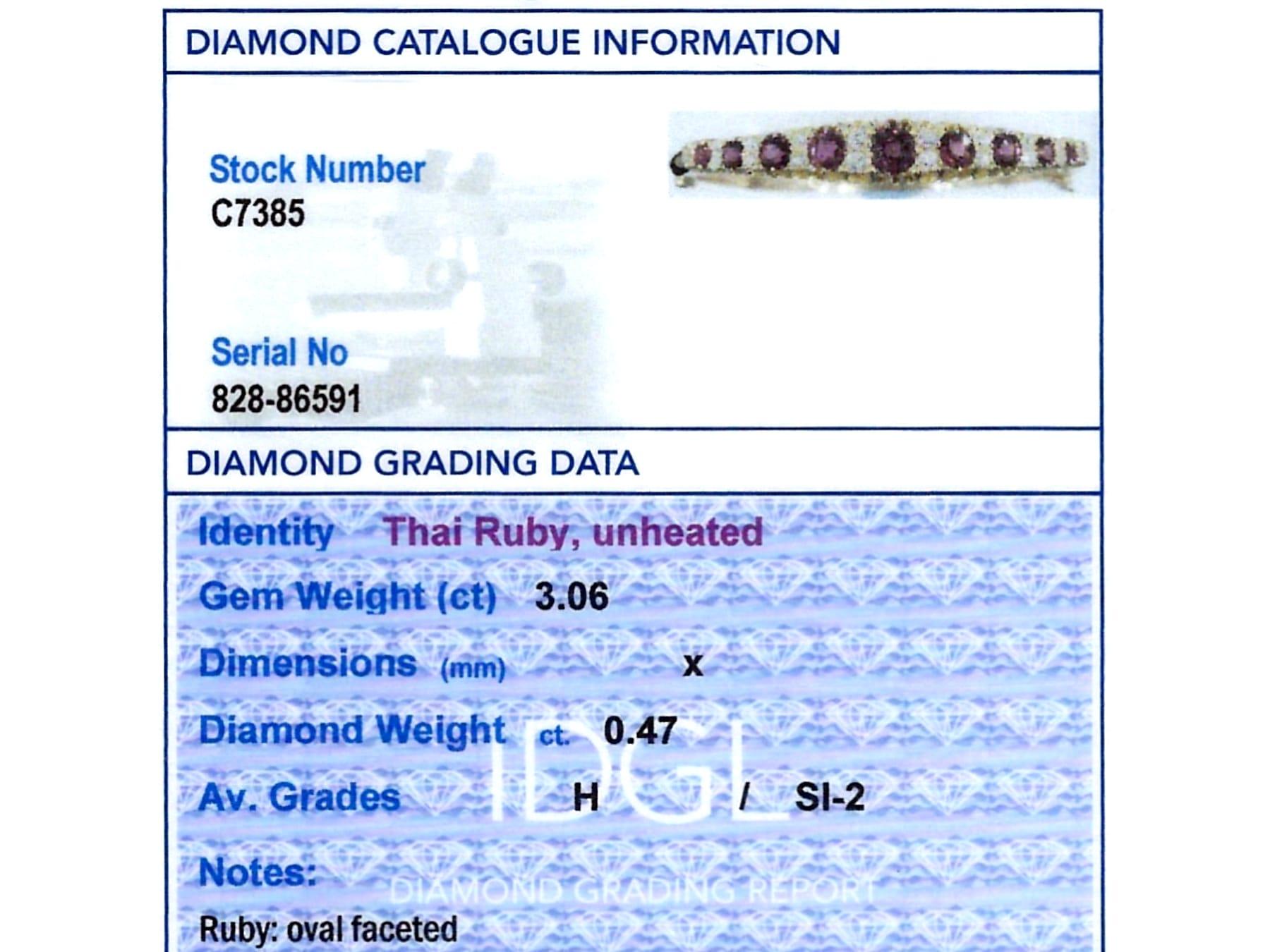 Antique 3.06Ct Thai Ruby and 0.47Ct Diamond, 15k Yellow Gold Bangle Circa 1890 For Sale 2
