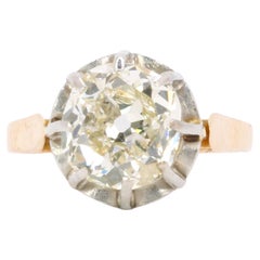 Antique 3.07 carats Old Mine Cut diamond solitaire ring
