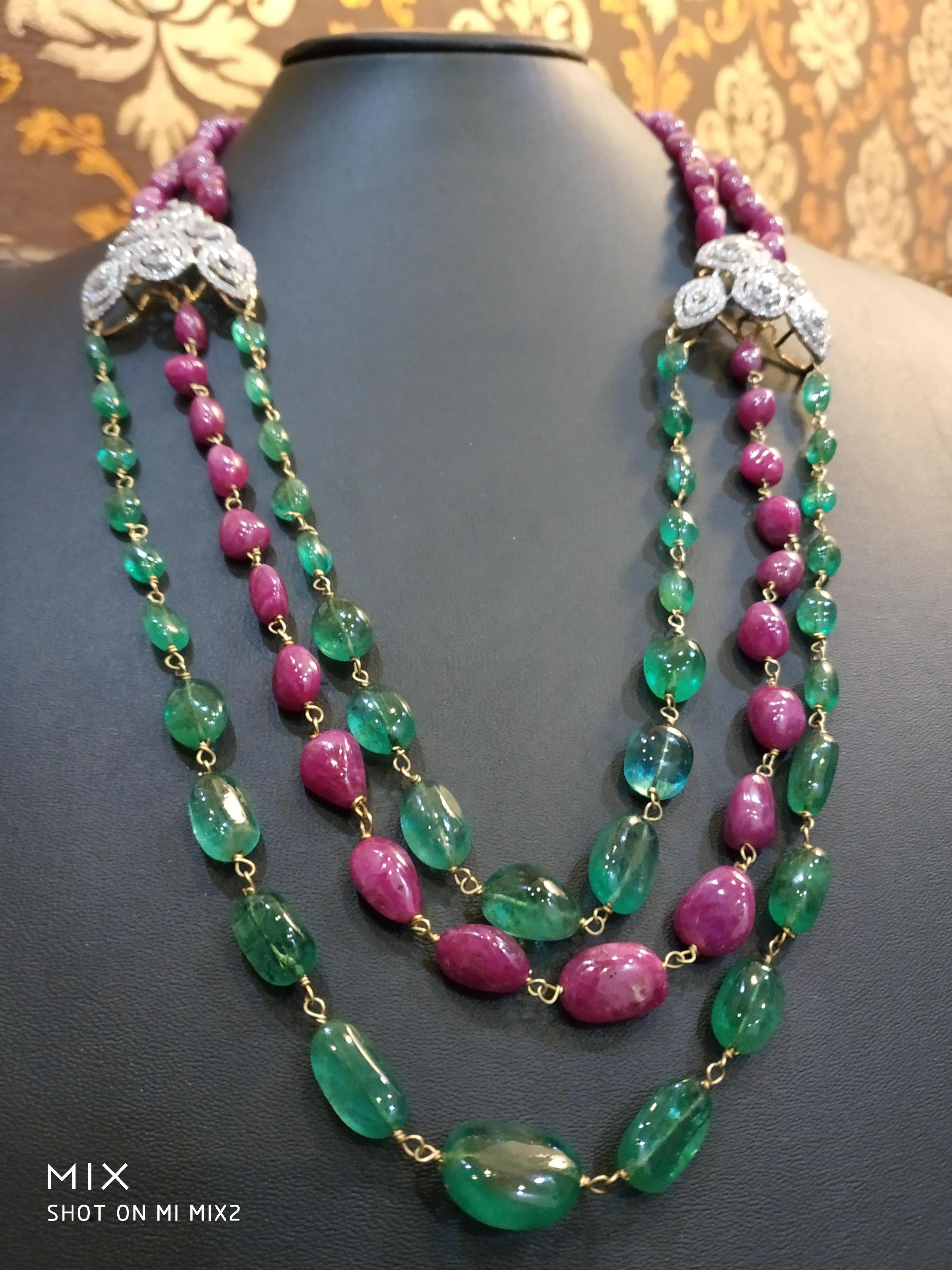 Antique 310 Carat Ruby, Emerald and Diamond Necklace, circa 1910 For Sale 2