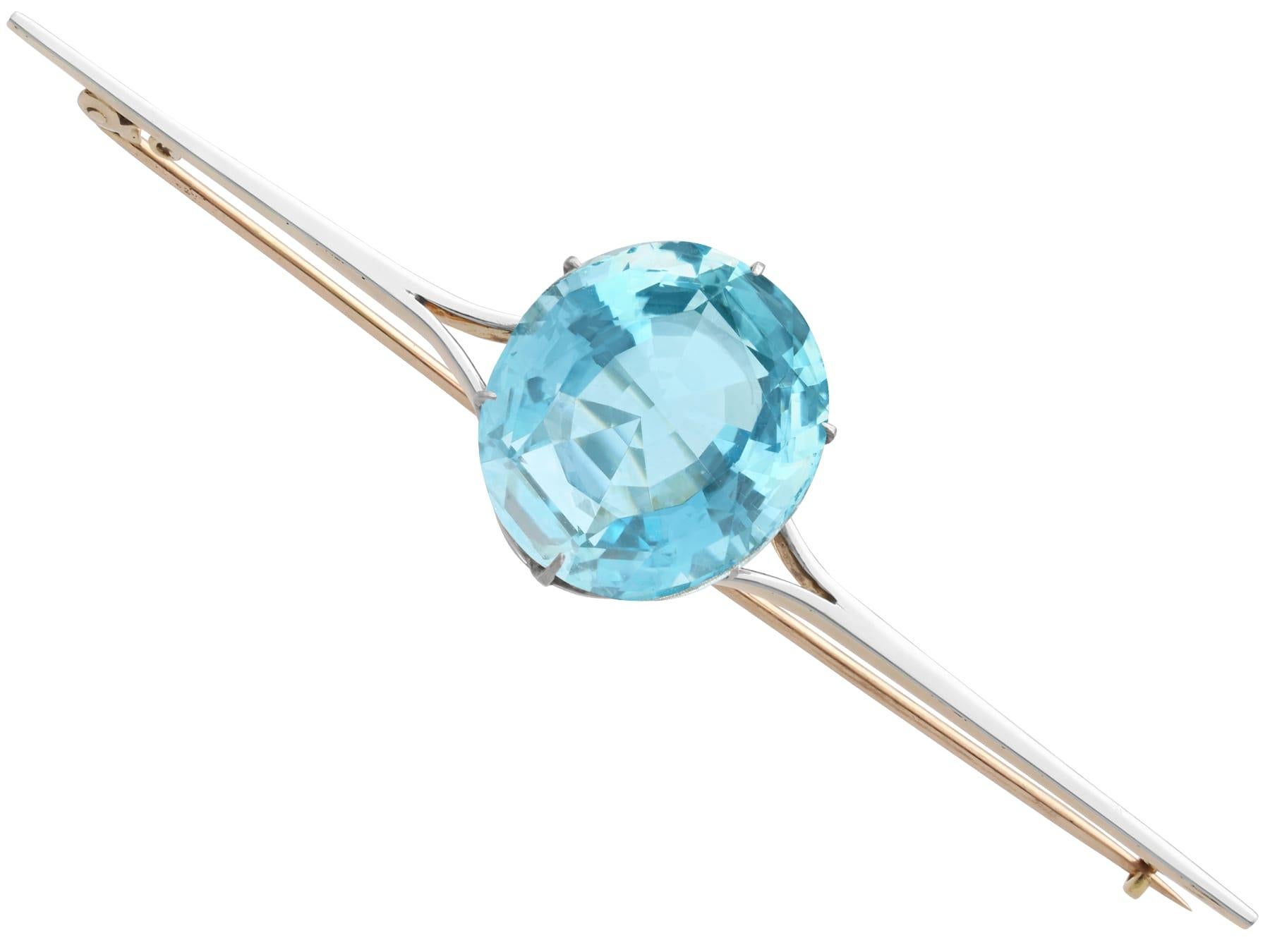 Antike 31.68 Karat Aquamarin und 18k Gelbgold Bar-Brosche um 1910 im Zustand „Hervorragend“ im Angebot in Jesmond, Newcastle Upon Tyne