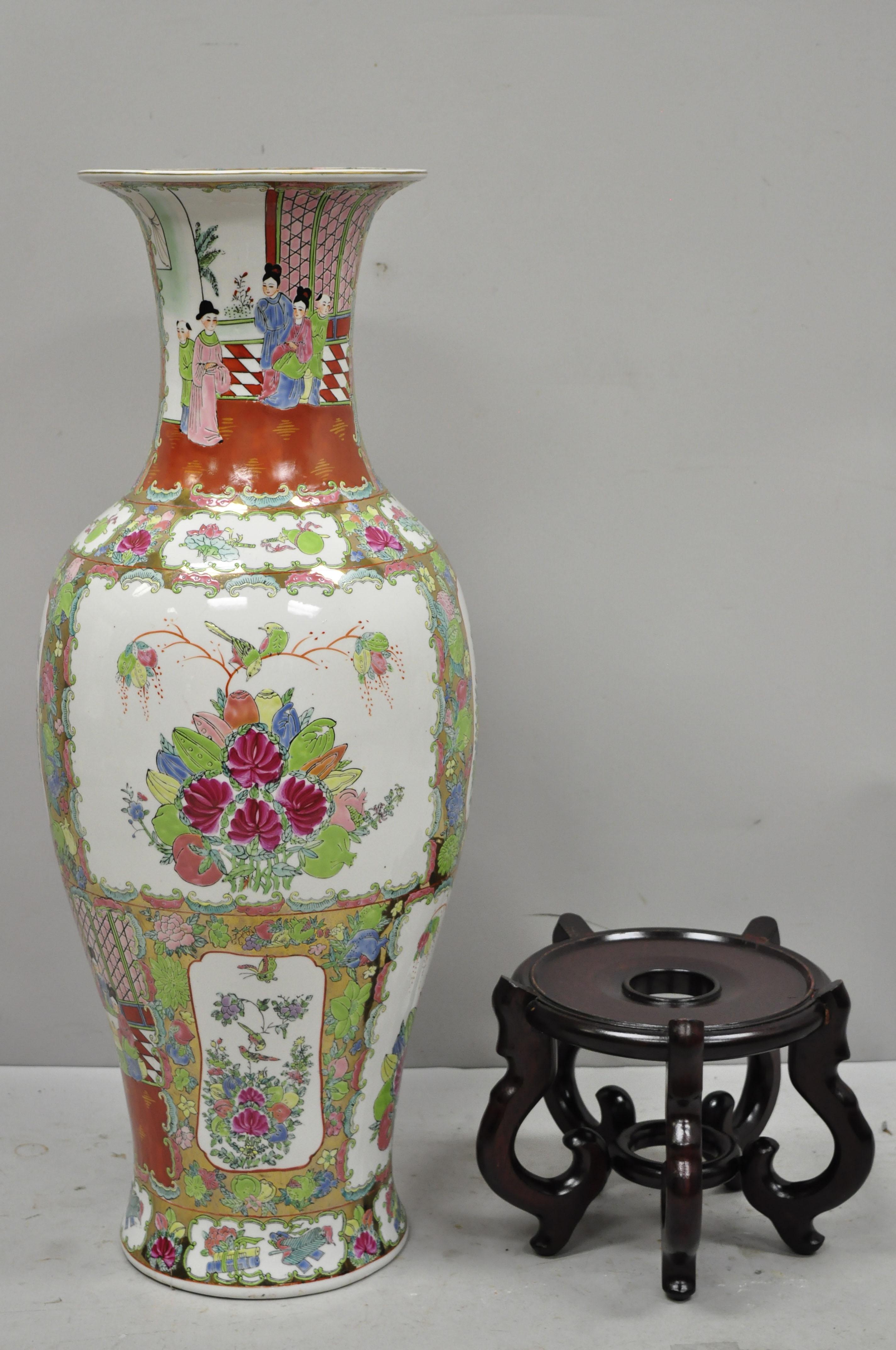 Antique 32 034 chinois Famille Rose Porcelaine Urne Vase Vessel Temple Jar on B en vente 6