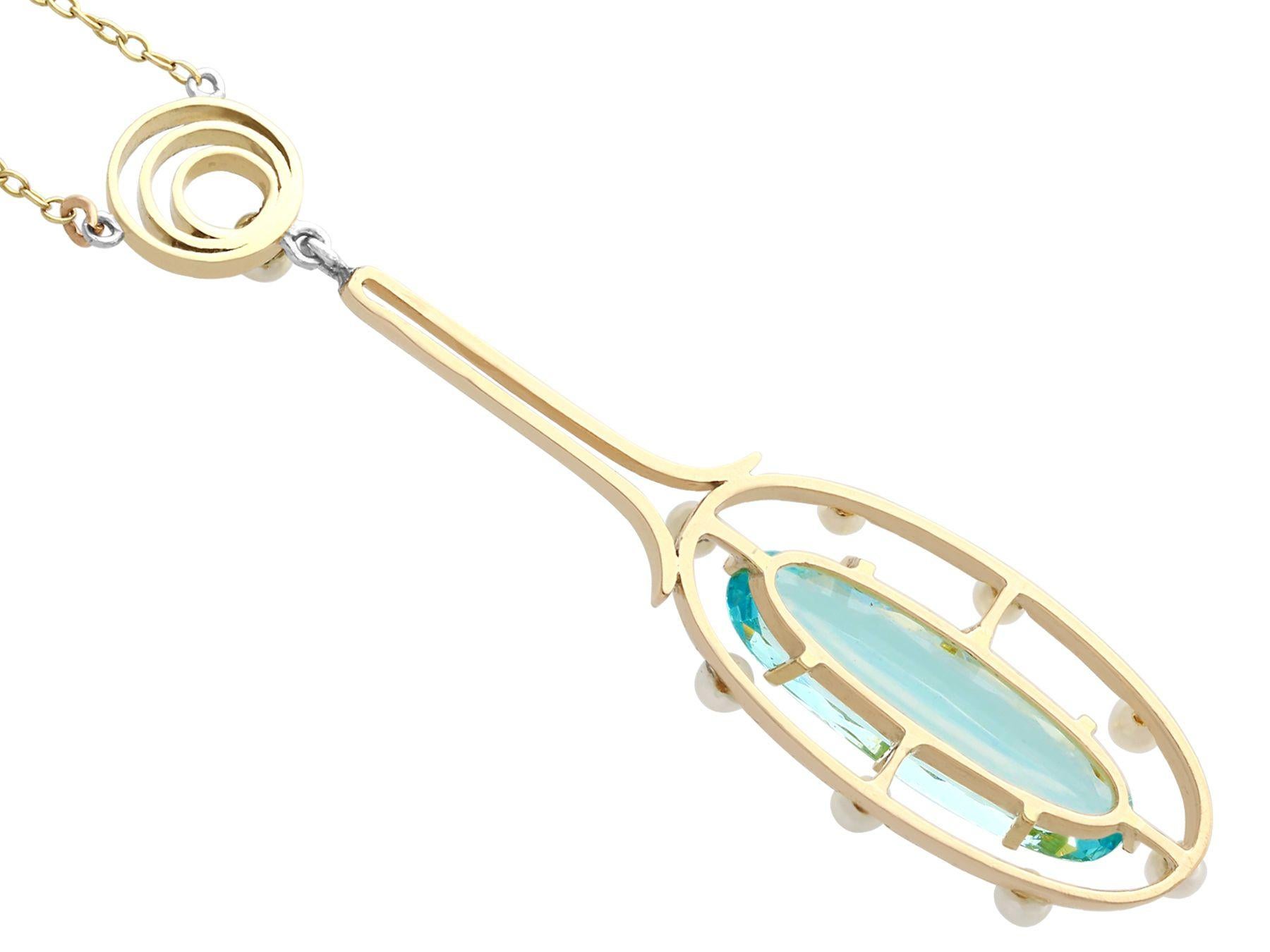 Women's or Men's Antique 3.20 Carat Aquamarine and Pearl Yellow Gold Pendant For Sale