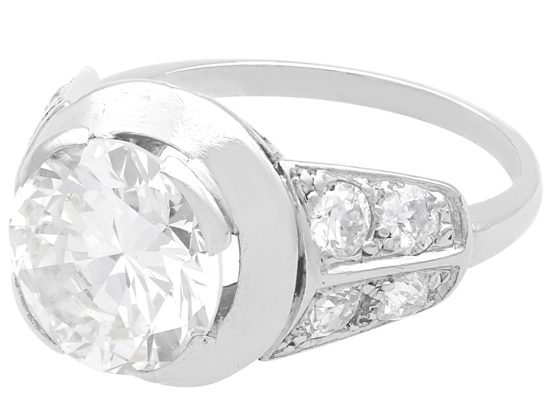 Antiker 3,20 Karat Diamant und Platin Solitär Ring CIRCA 1925 (Rundschliff) im Angebot