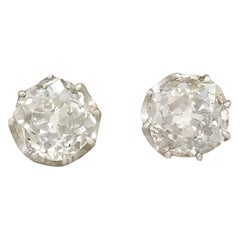 Antique 3.20 Carat Diamond Yellow Gold Stud Earrings