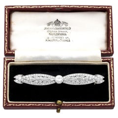 Antiguo broche de platino y diamantes de 3,35 quilates Circa 1925