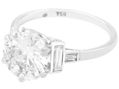 Antique 3.40 Carat Diamond and White Gold Solitaire Engagement Ring