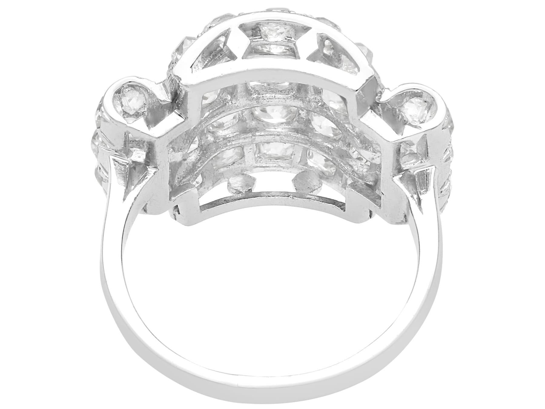 Art Deco 3,44 Karat Diamant und Platin Kleidring (Alteuropäischer Schliff) im Angebot