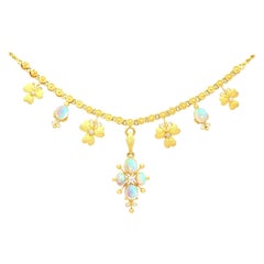 Collier ancien en or jaune 22 carats avec opale de 3,45 carats et diamants, c. 1890
