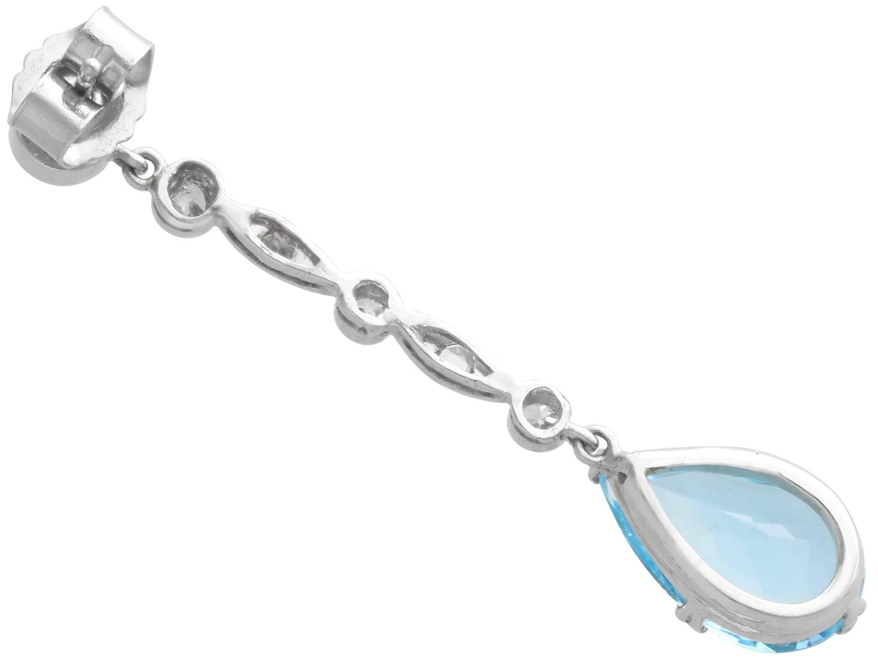 Antique 3.45ct Aquamarine and 0.60ct Diamond, Platinum Drop Earrings Circa 1925 en venta 3