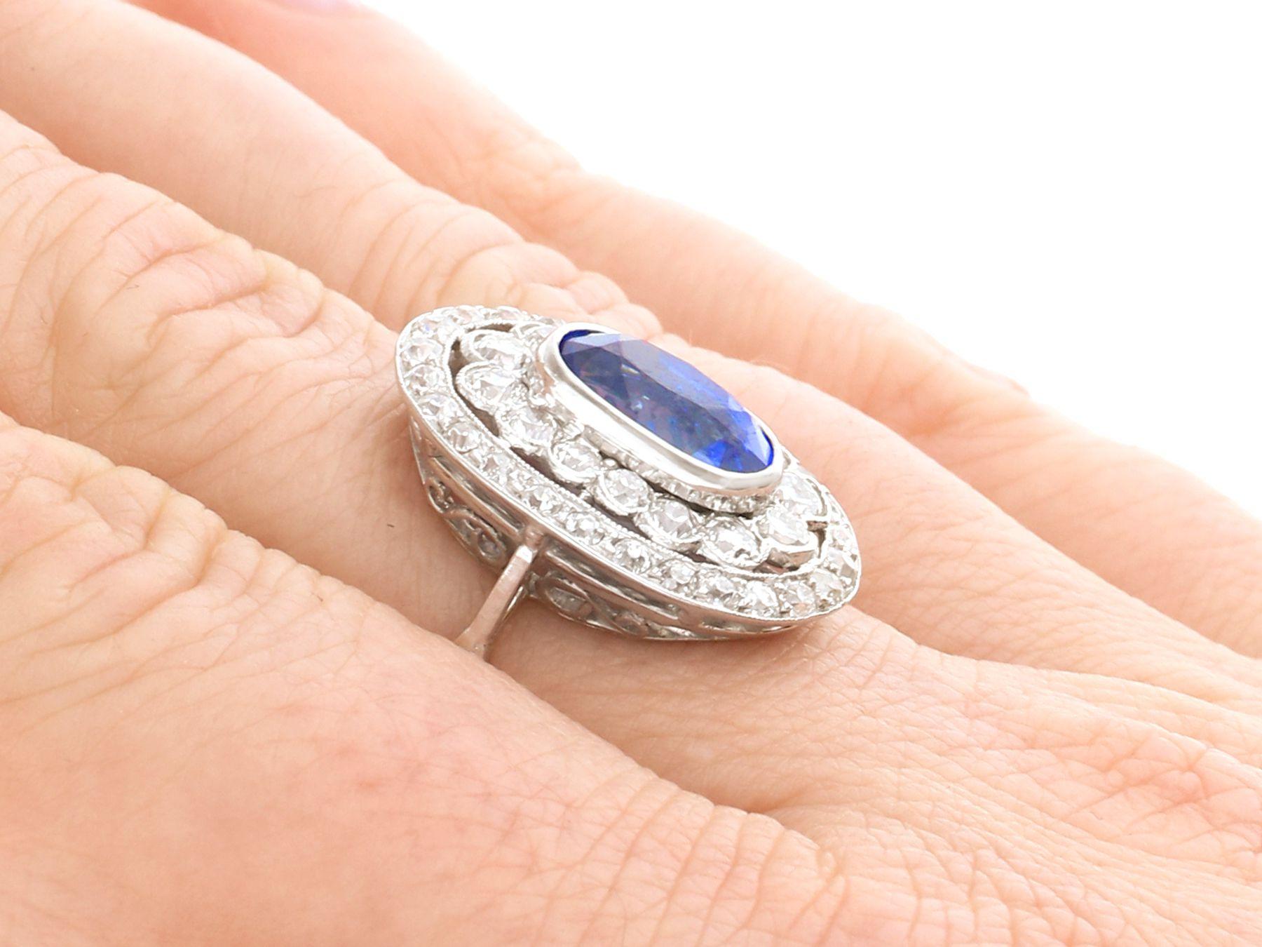Bague cocktail ancienne en platine avec saphir de Ceylan de 3,50 carats et diamants de 2,48 carats en vente 7