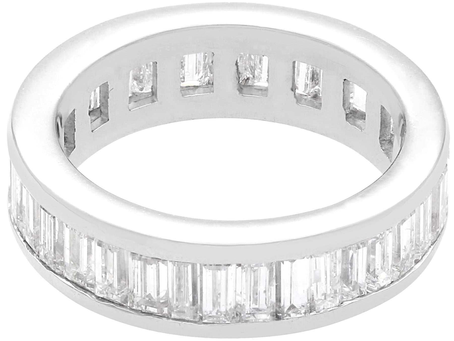 Antique 3.50 Carat Diamond and White Gold Full Eternity Ring In Excellent Condition For Sale In Jesmond, Newcastle Upon Tyne
