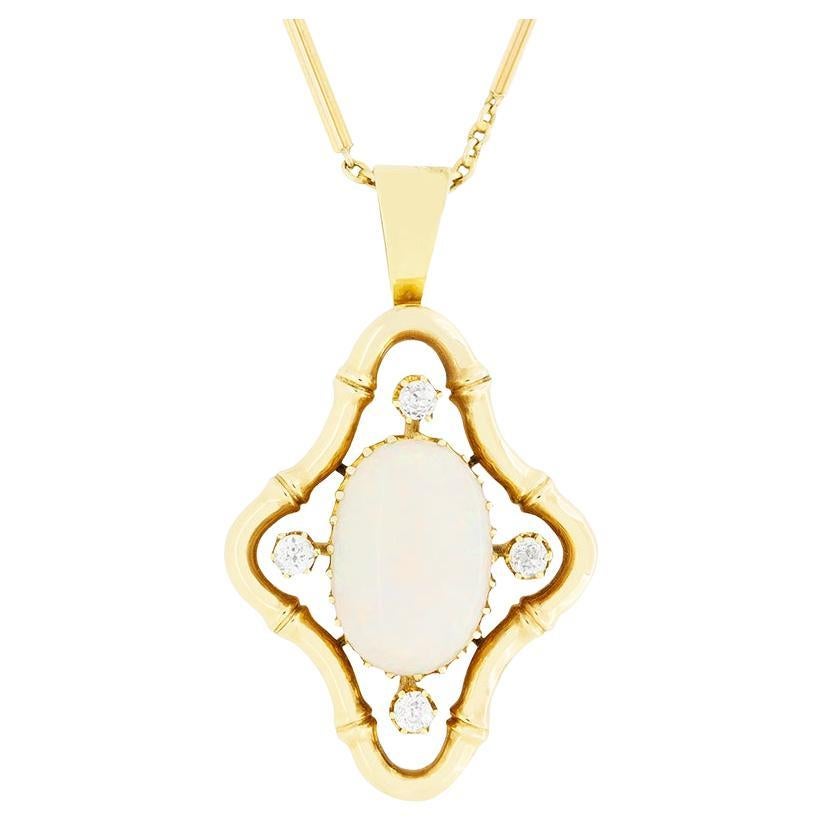 Antico ciondolo con opale e diamanti da 3,50ct, 1900 ca.