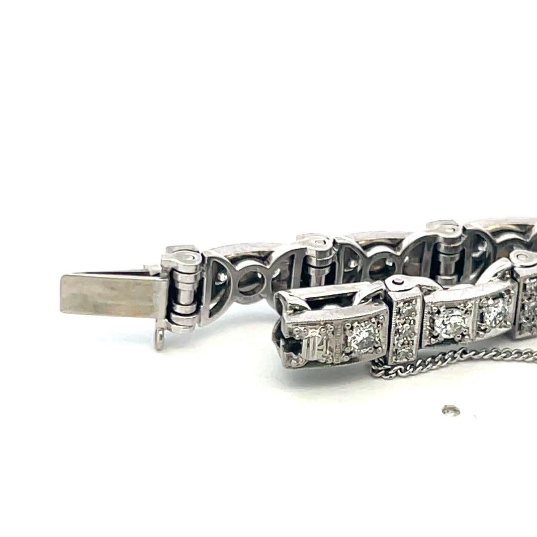 Antikes 3,50ct rundes Brillant-Diamant-Tennisarmband in 18K Weißgold (H VS) im Angebot 5