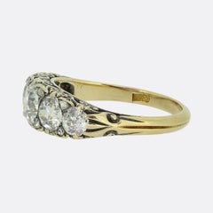 Antiker 3,60 Karat Diamantring mit fünf Steinen