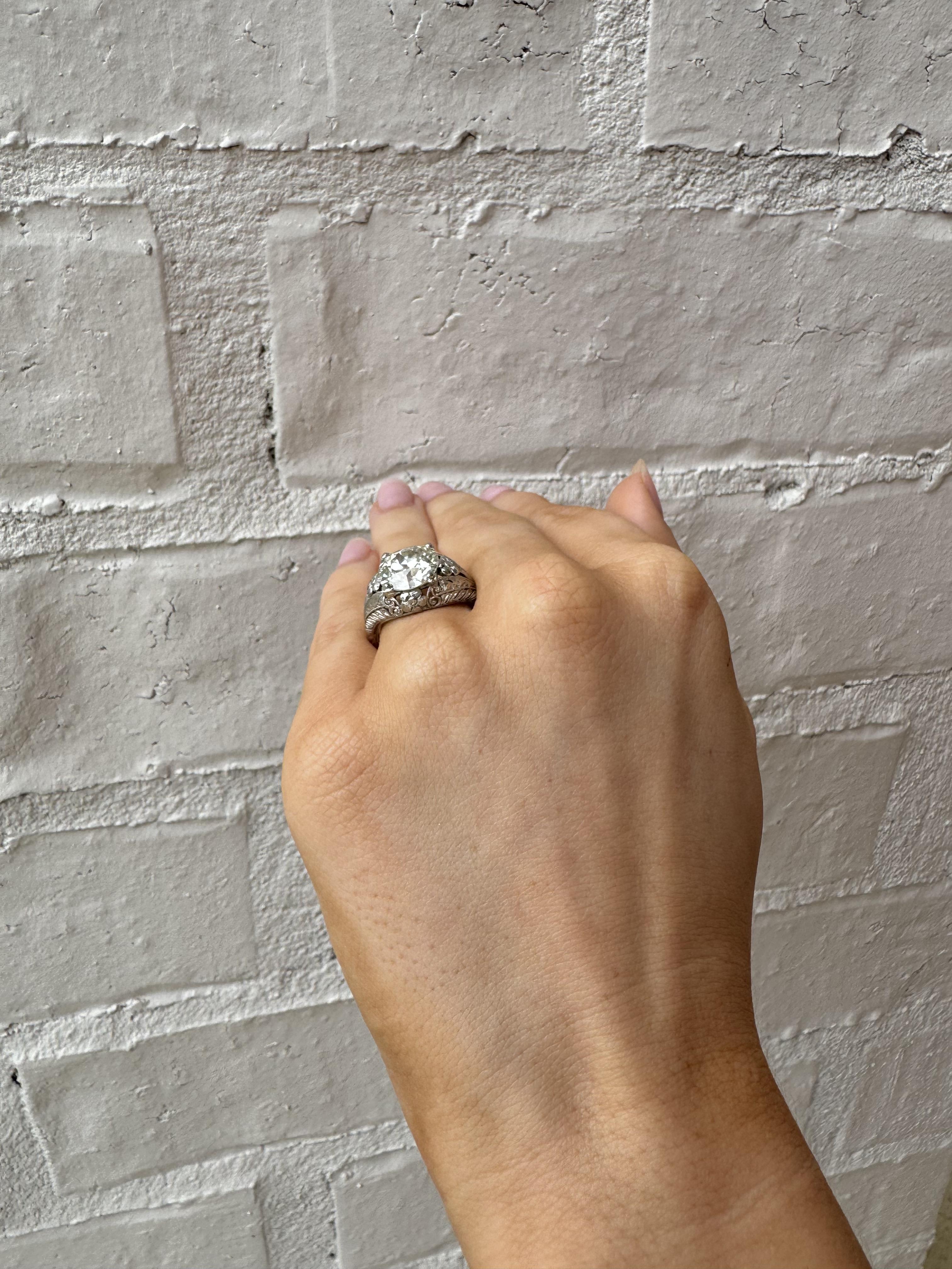 Antique 3.77 Carat Old European Cut Diamond Platinum Engagement Ring GIA For Sale 1