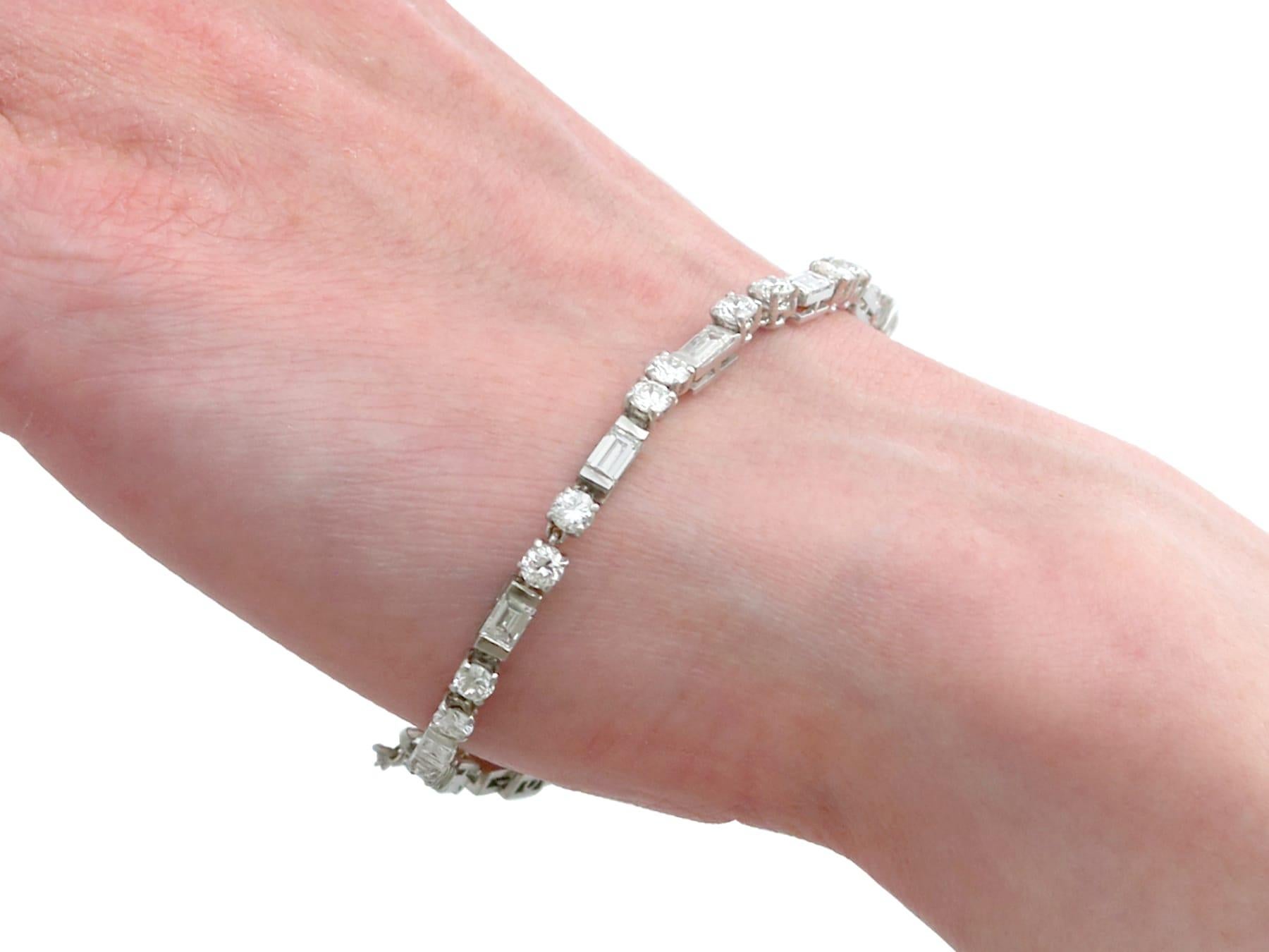 Antique 3.80 Carat Diamond and Platinum Bracelet For Sale 7