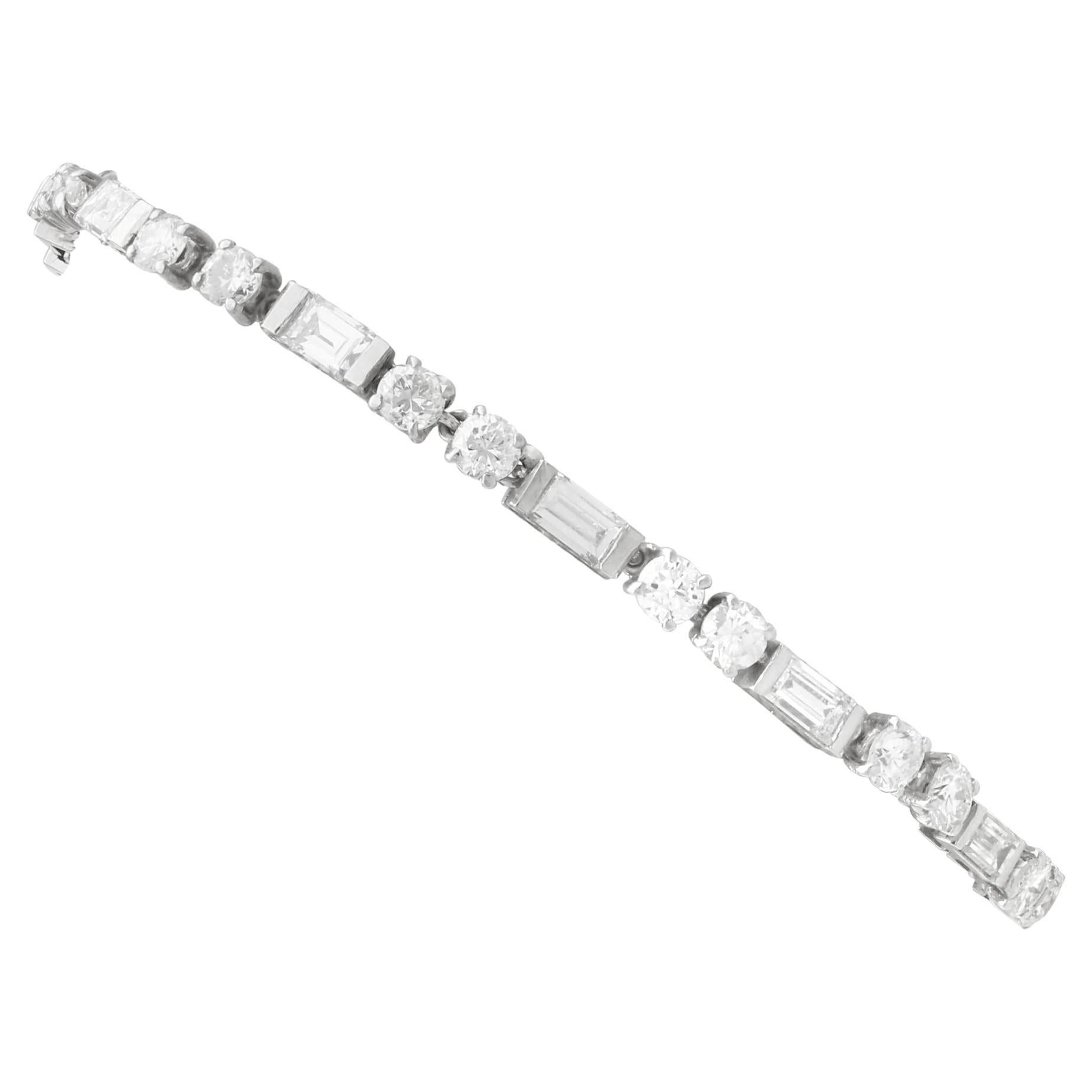 Bracelet ancien en platine et diamants de 3.80 carats