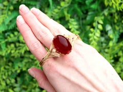 Brazalete antiguo de 38,50 quilates de granate y oro amarillo de 18 quilates Circa 1880
