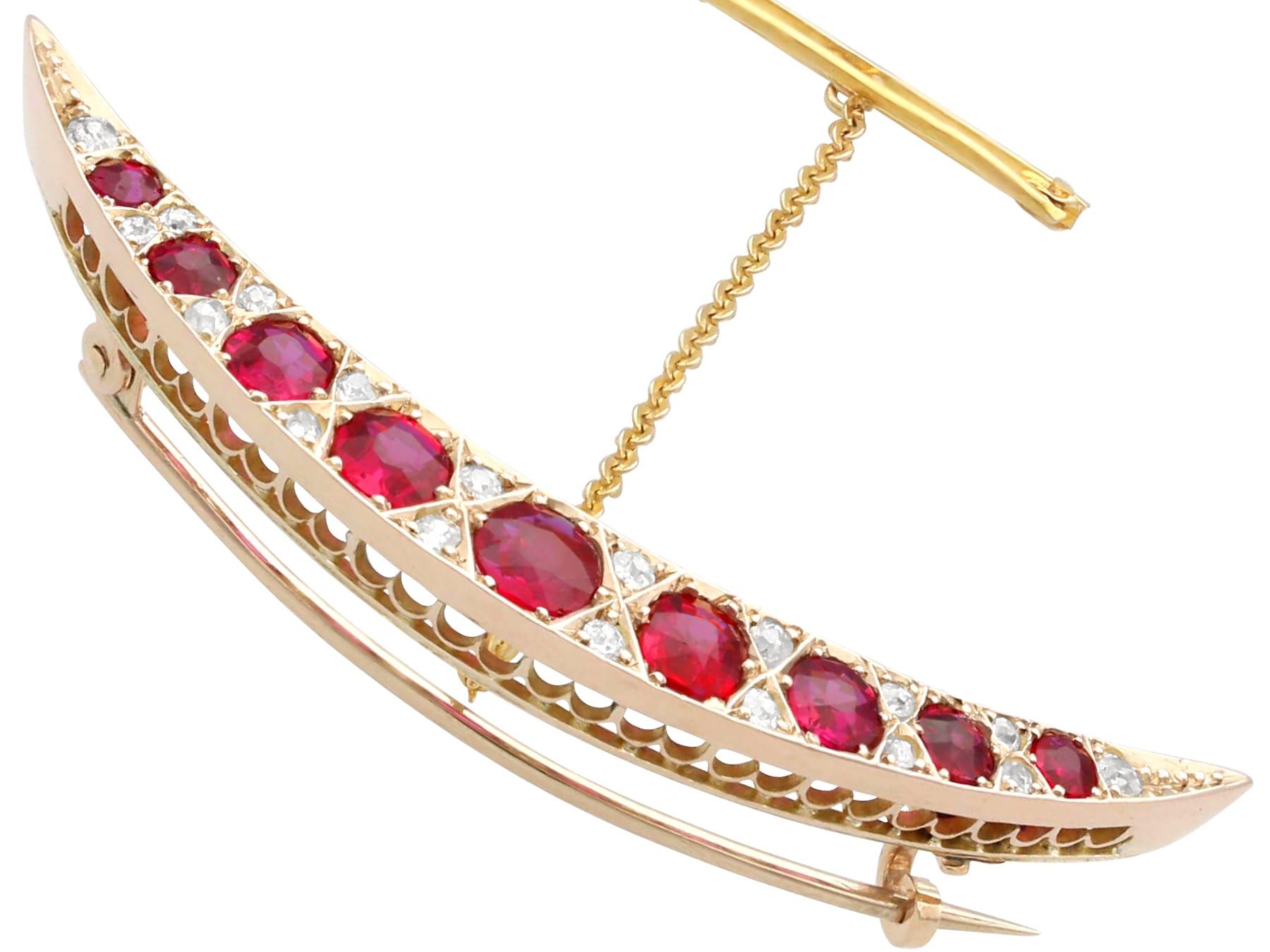 Antique 3.95 Carat Ruby, Diamond Crescent Brooch in 8k Yellow Gold In Excellent Condition For Sale In Jesmond, Newcastle Upon Tyne