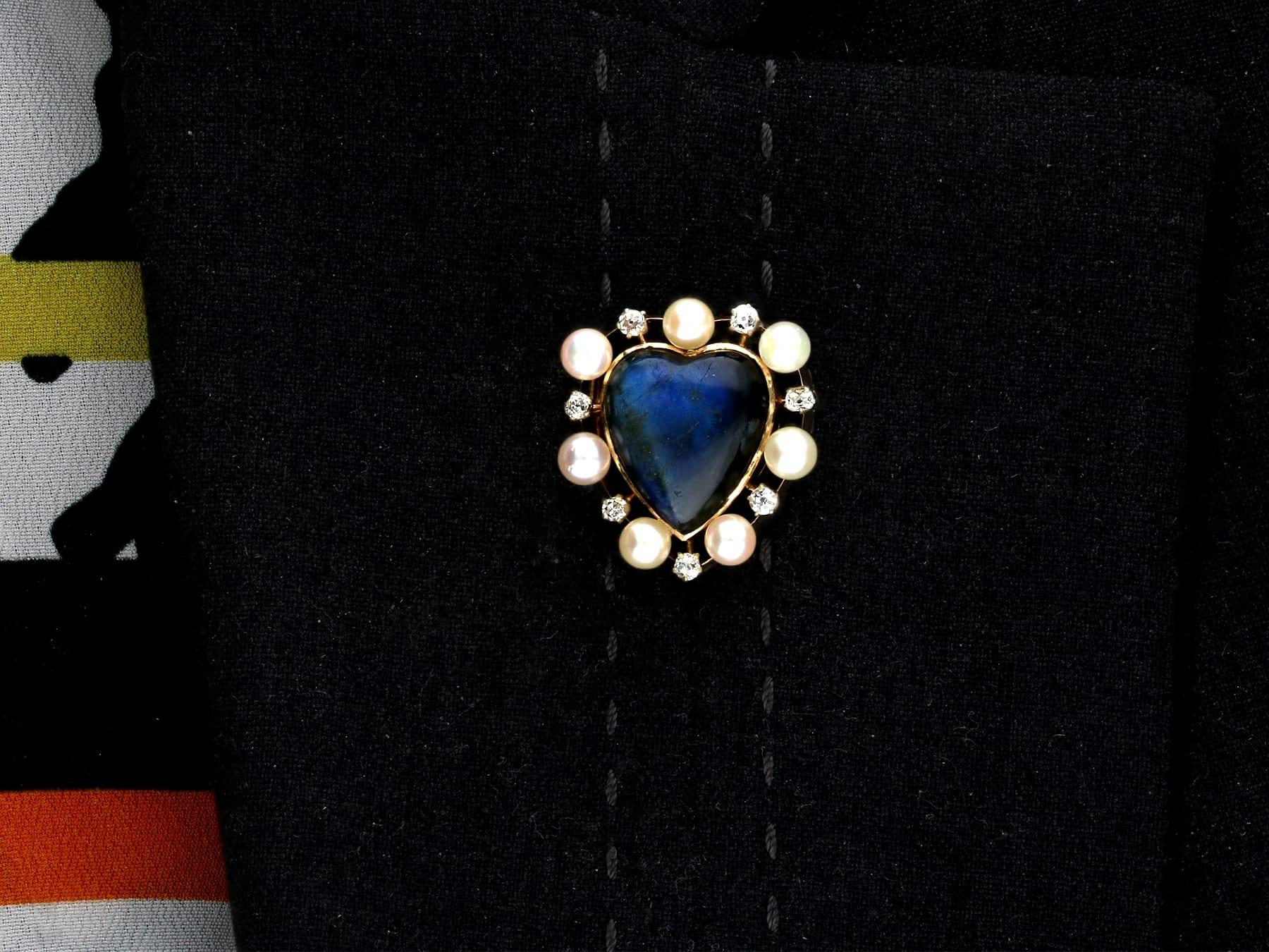 Antique 3.98Ct Cabochon Cut Labradorite and Seed Pearl Diamond and Gold Brooch For Sale 2