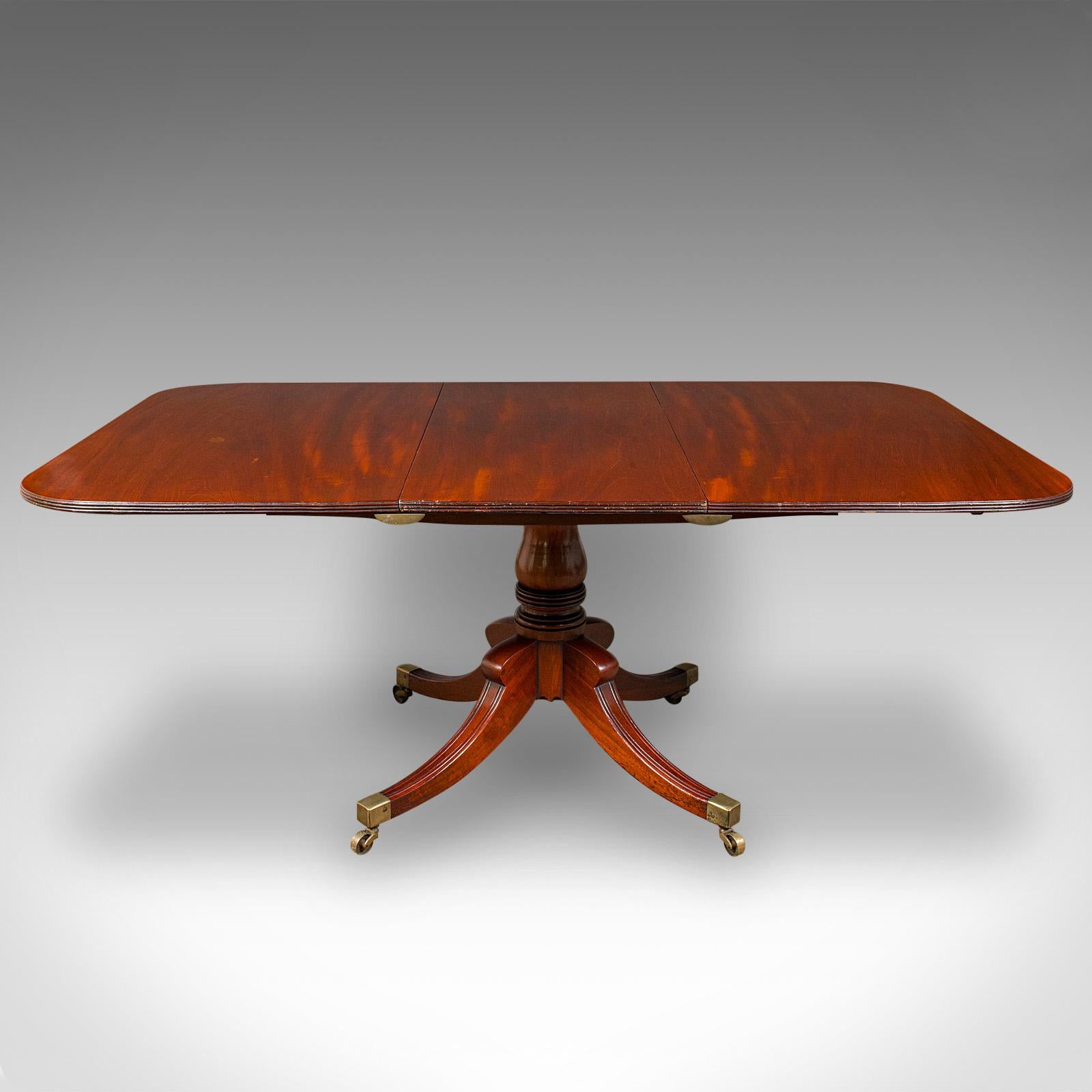 Mahogany Antique 4-6 Seat Extending Dining Table, English, Country House, Centre, Regency For Sale